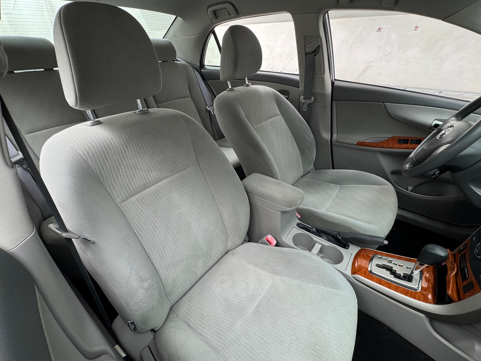 Thumbnail: 2010 Toyota Corolla - 2