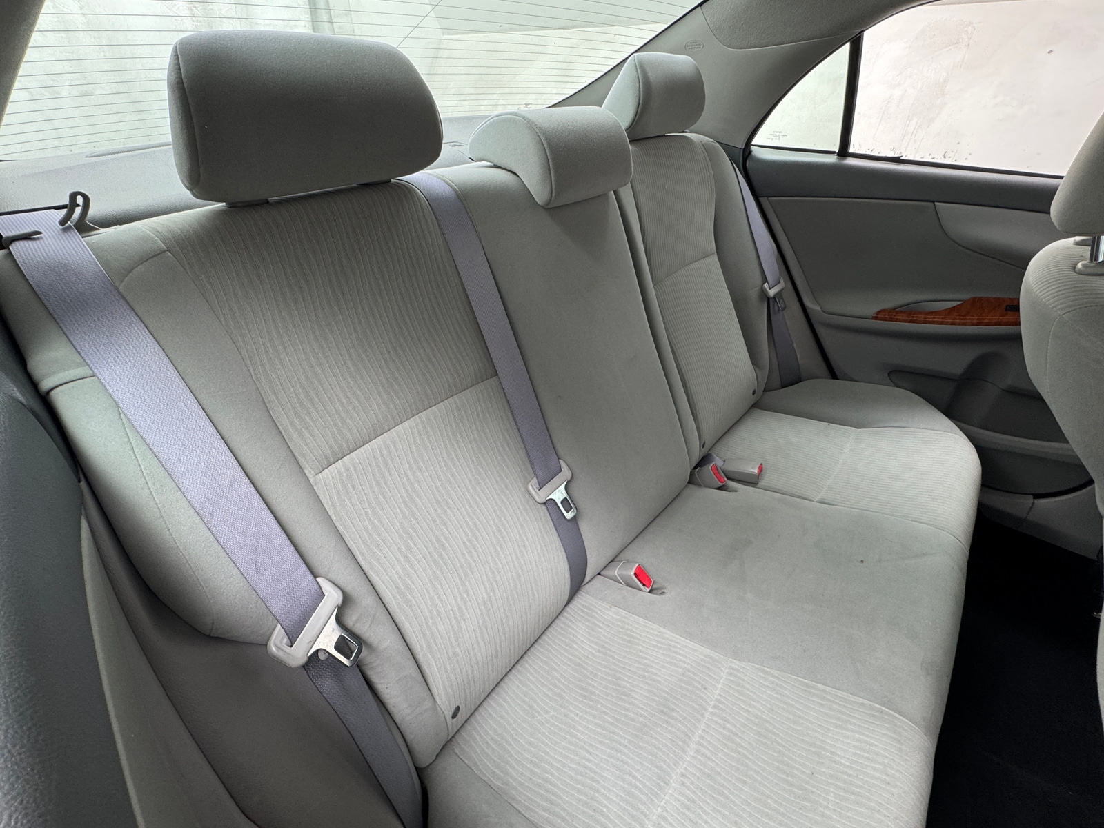 Thumbnail: 2010 Toyota Corolla - 6