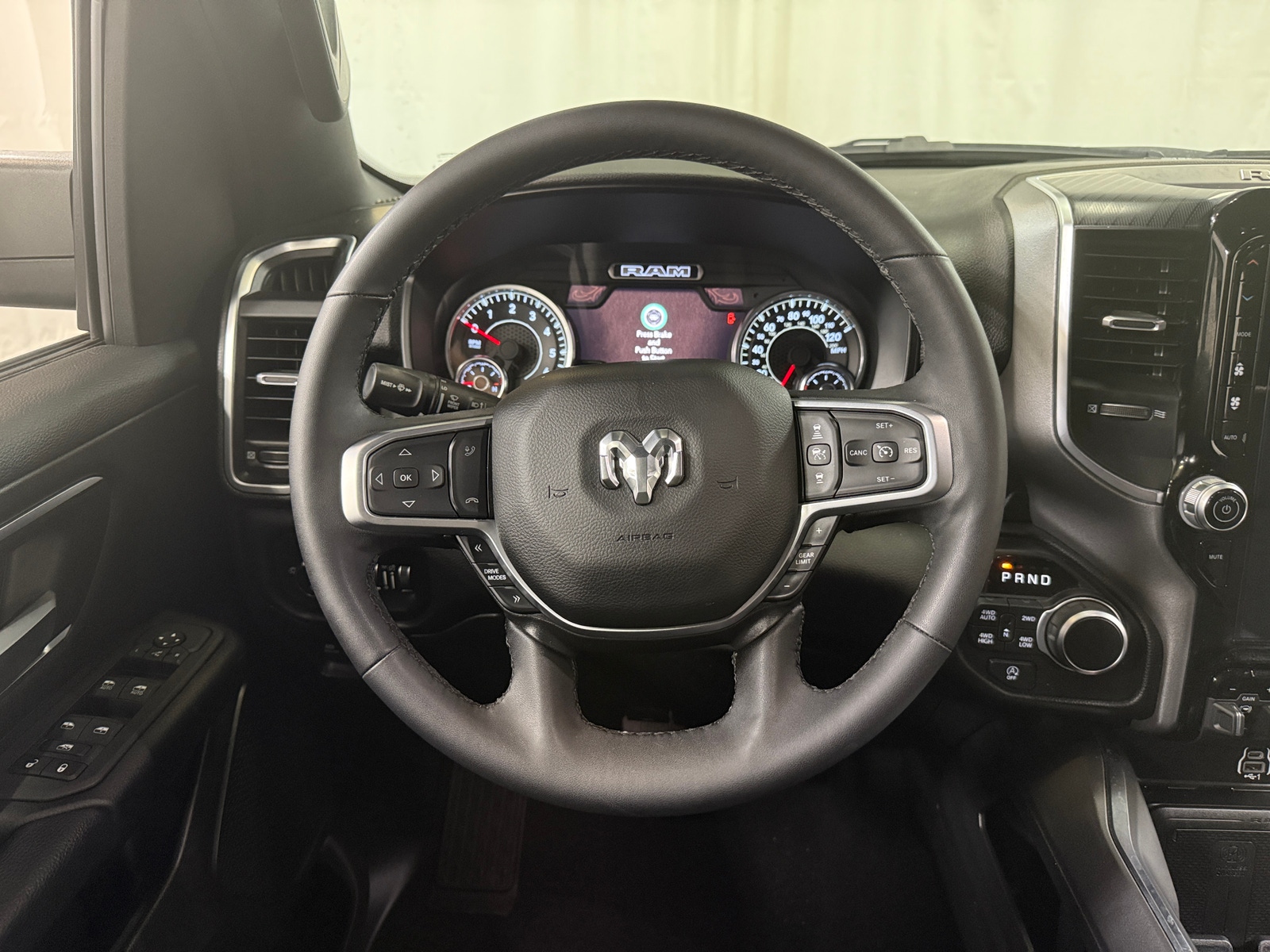 Thumbnail: 2025 RAM 1500 - 5