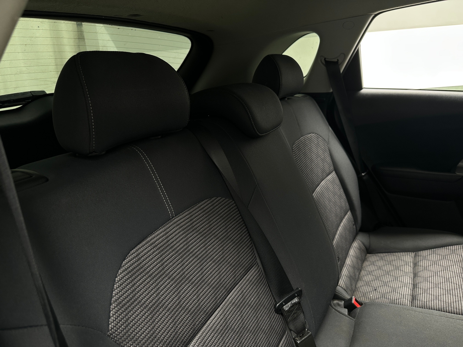 Thumbnail: 2019 Kia Niro - 6