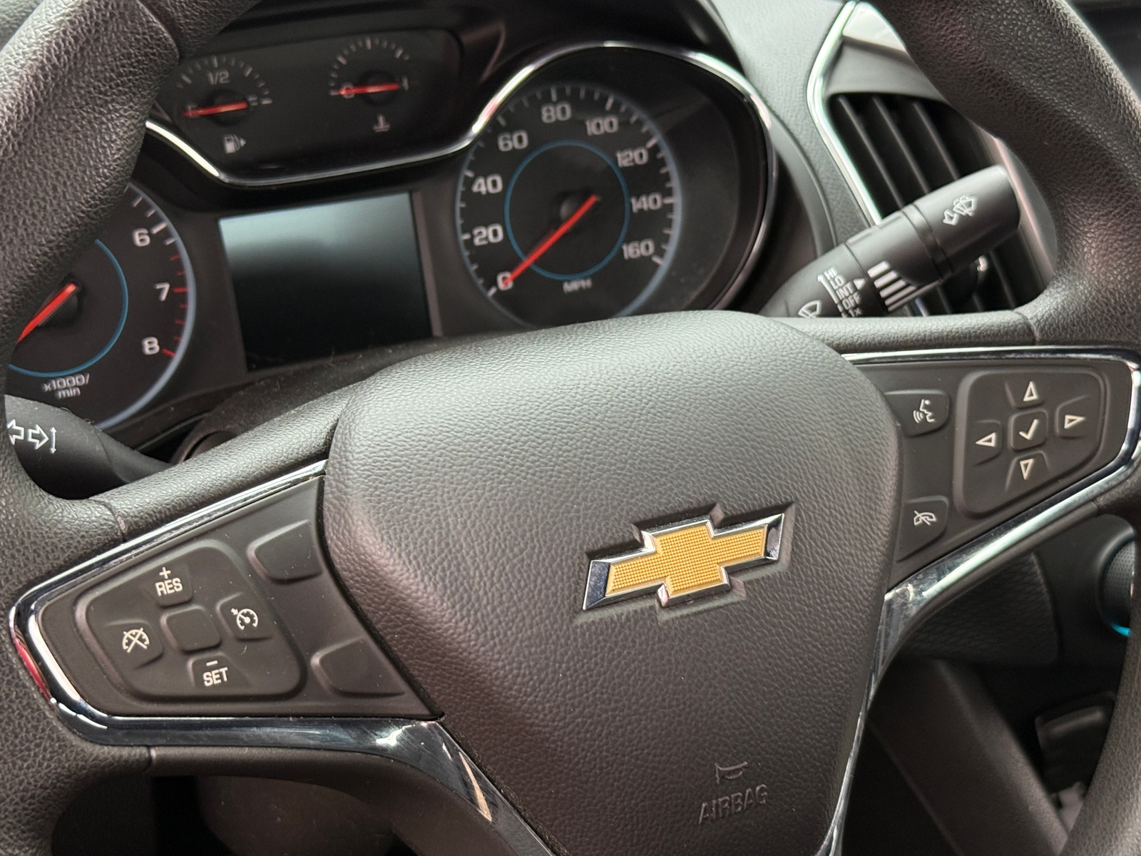 Thumbnail: 2016 Chevrolet Cruze - 5