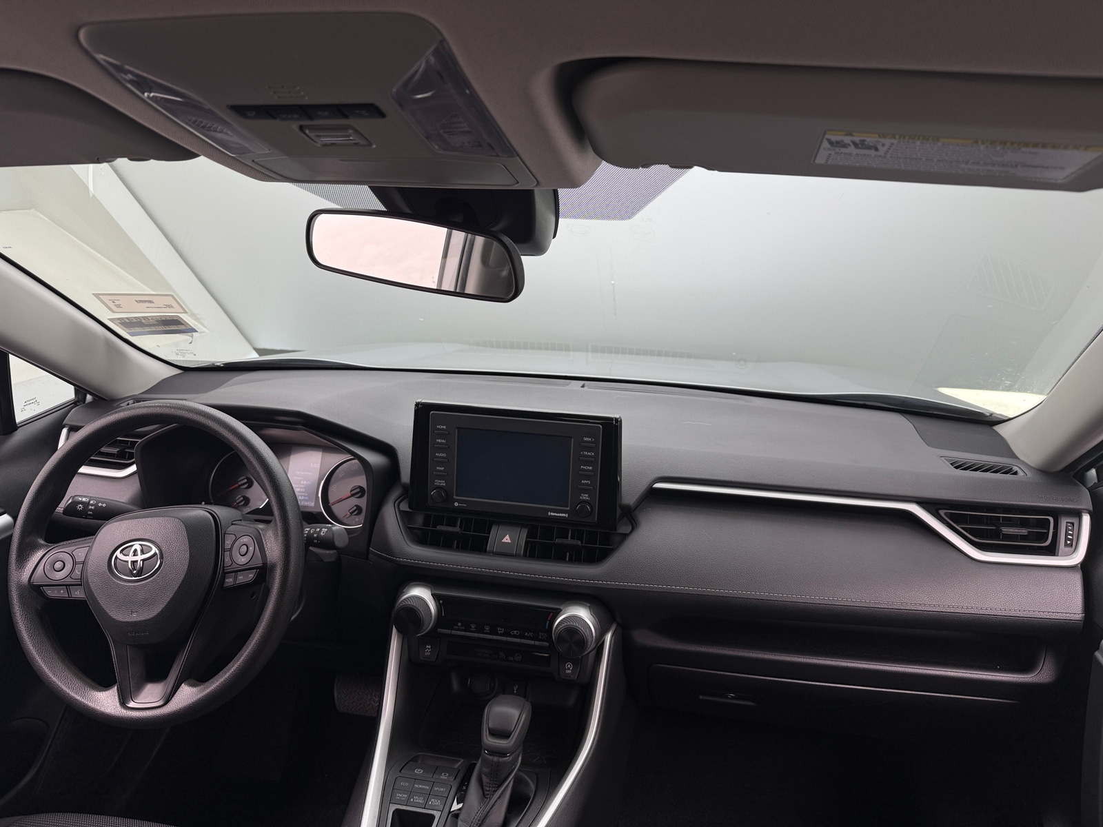 Thumbnail: 2022 Toyota RAV4 - 3
