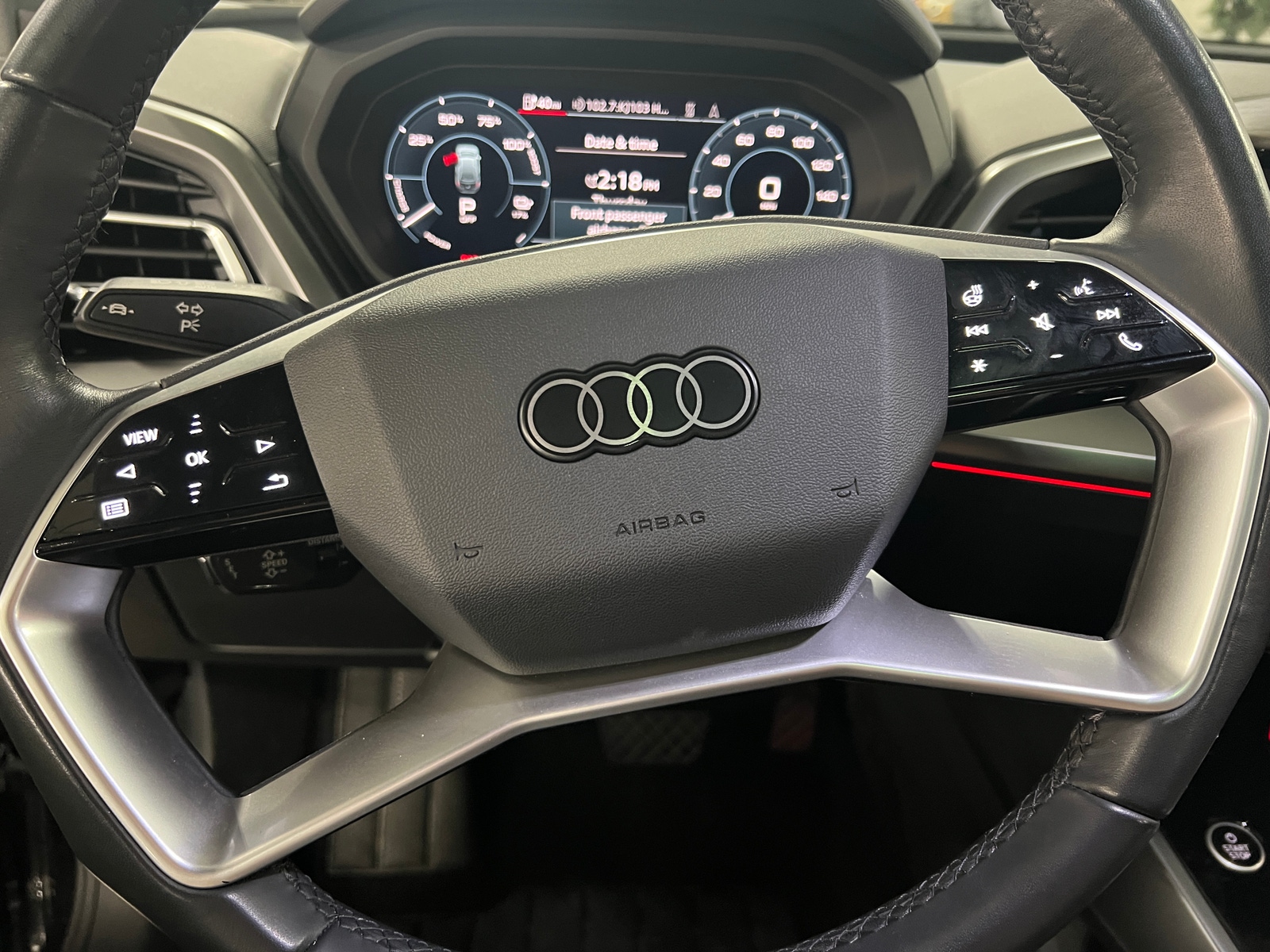 Thumbnail: 2023 Audi Q4 e-tron - 4