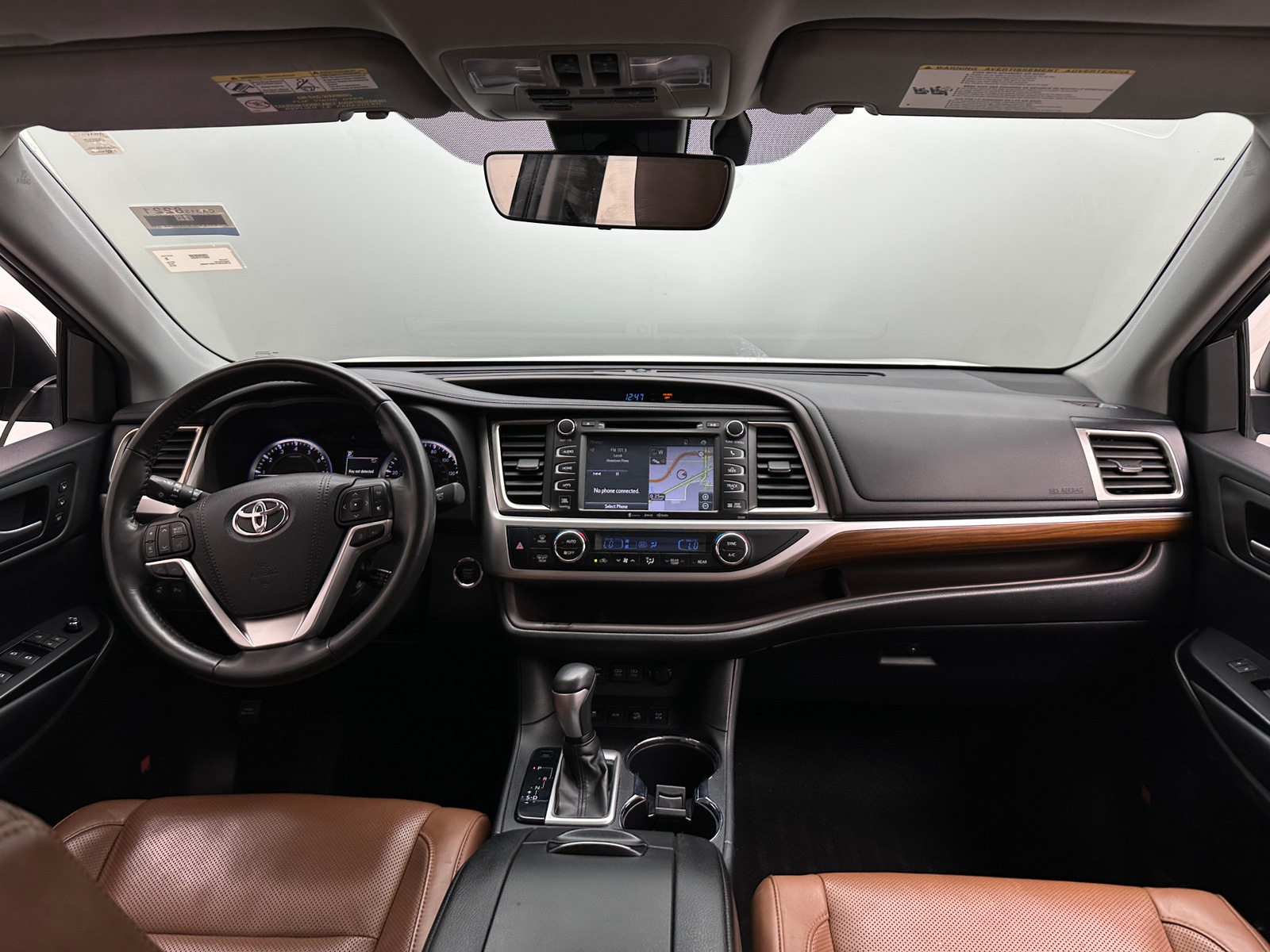 Thumbnail: 2019 Toyota Highlander - 2