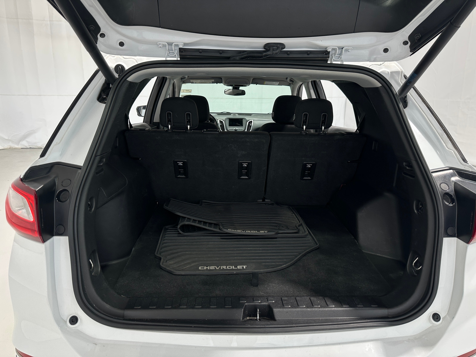 Thumbnail: 2019 Chevrolet Equinox - 7