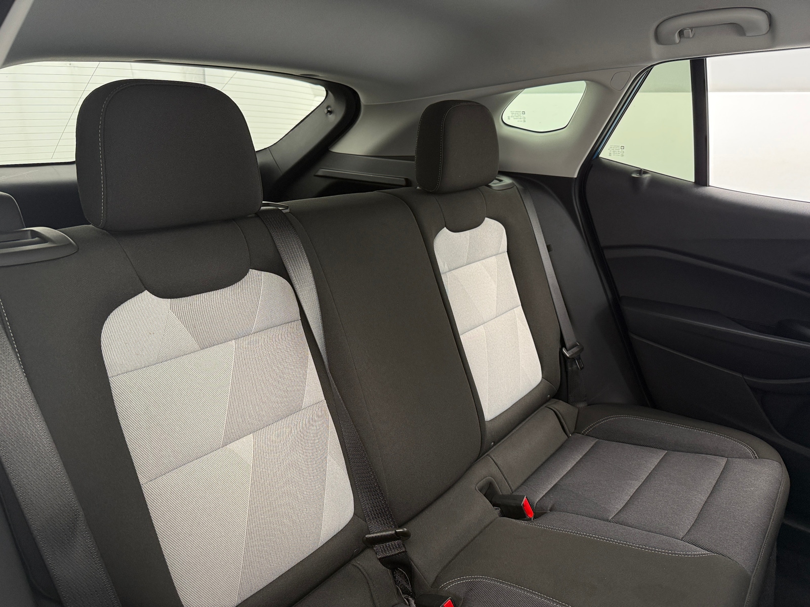 Thumbnail: 2025 Chevrolet Trax - 6