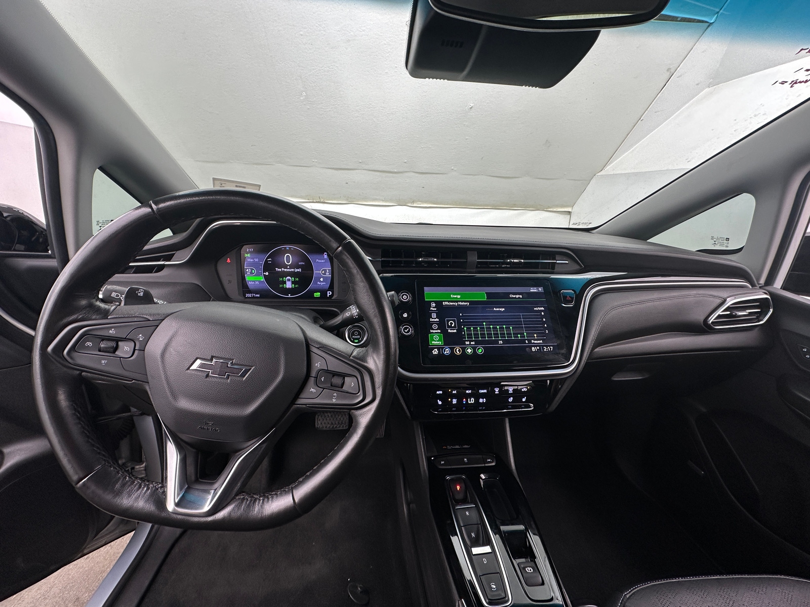Thumbnail: 2022 Chevrolet Bolt EV - 2