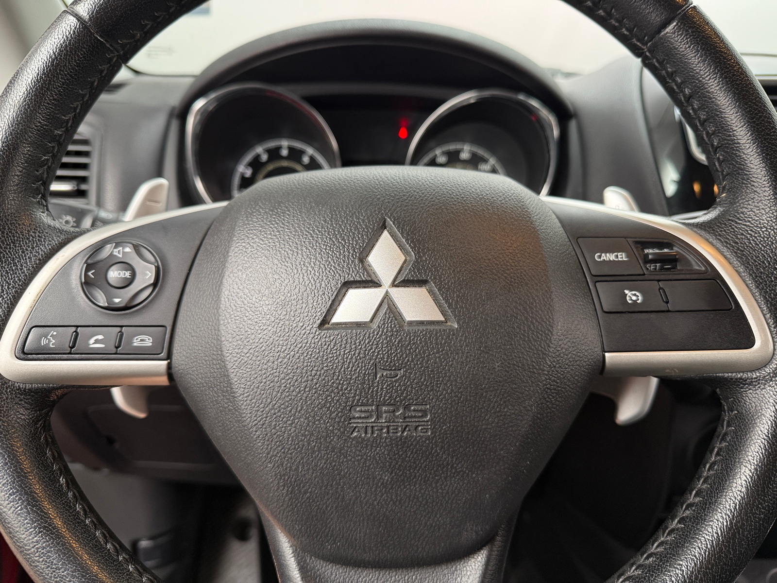 Thumbnail: 2015 Mitsubishi Outlander Sport - 5