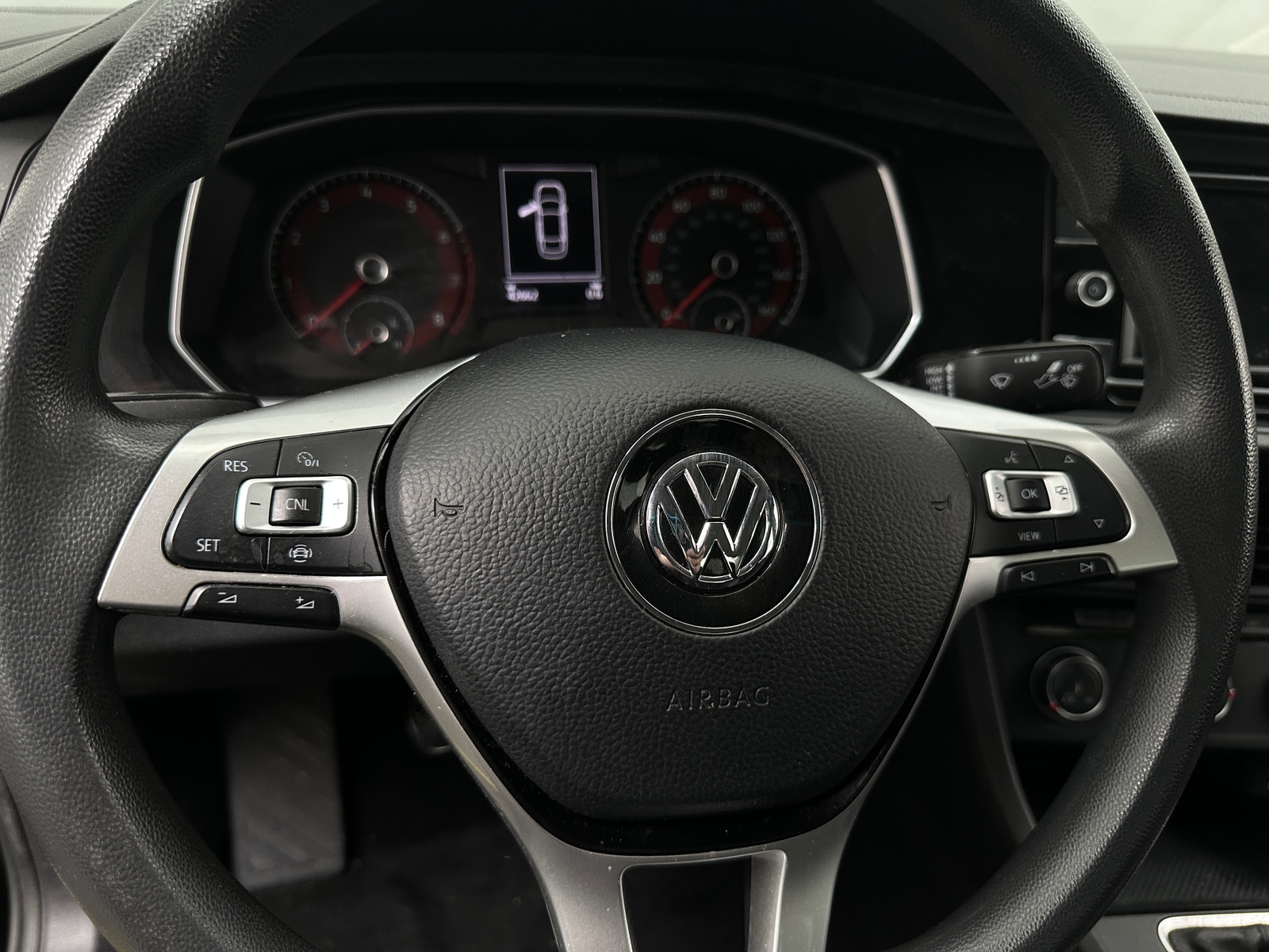 Thumbnail: 2019 Volkswagen Jetta - 5