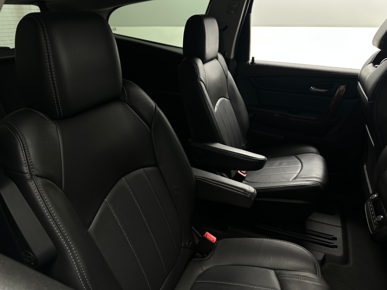 Thumbnail: 2014 Chevrolet Traverse - 5