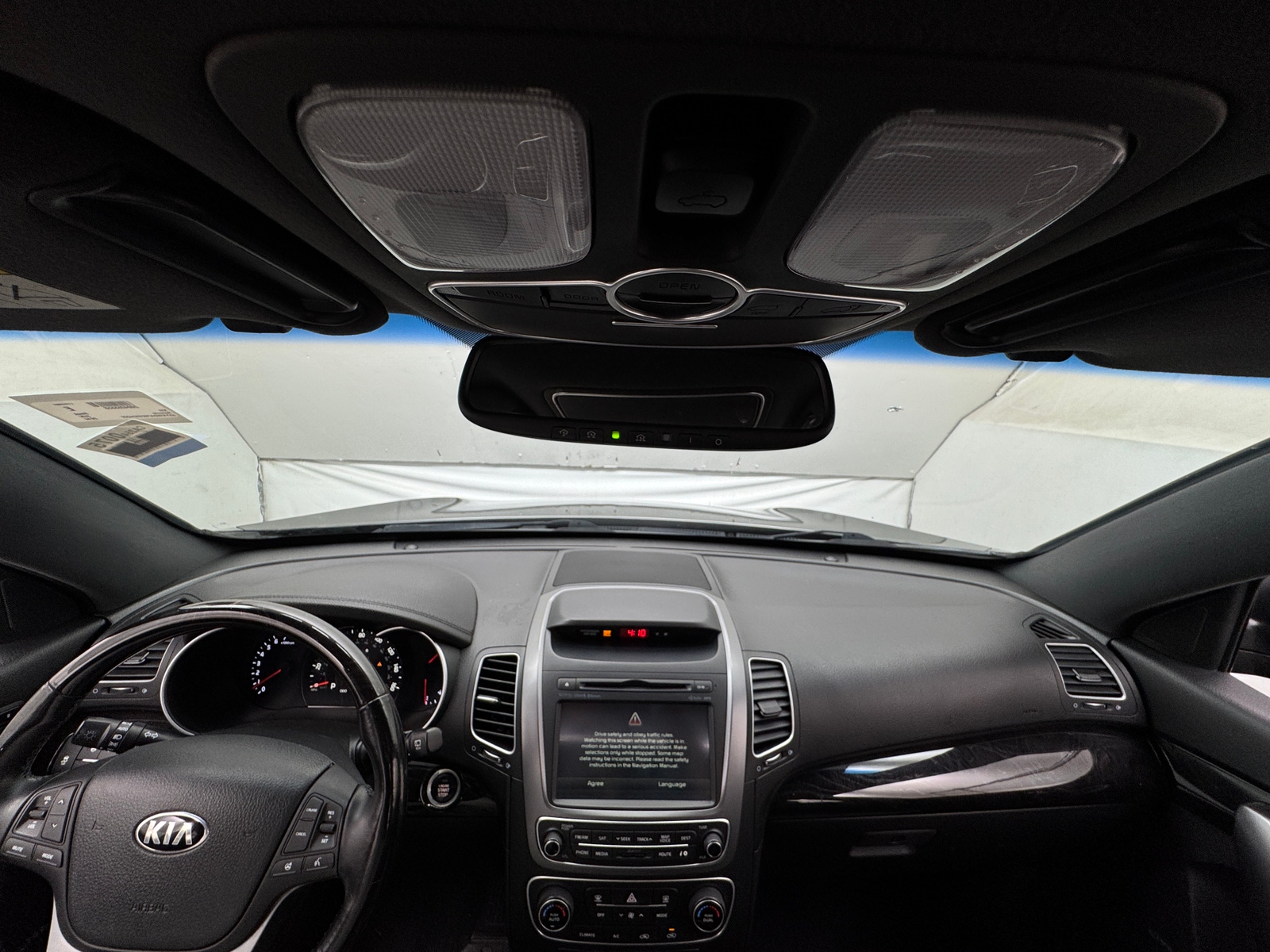 Thumbnail: 2014 Kia Sorento - 2