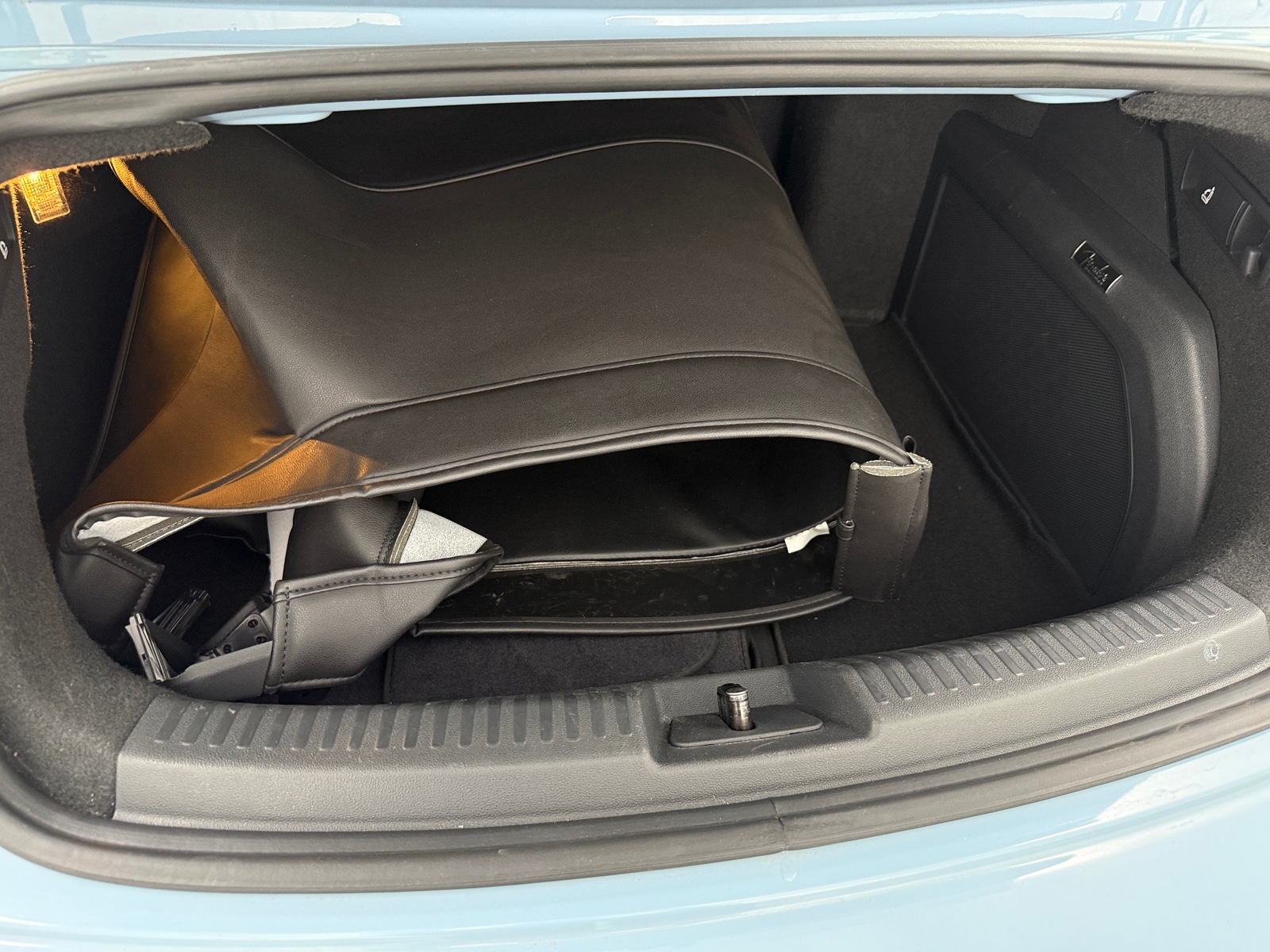 Thumbnail: 2013 Volkswagen Beetle - 7