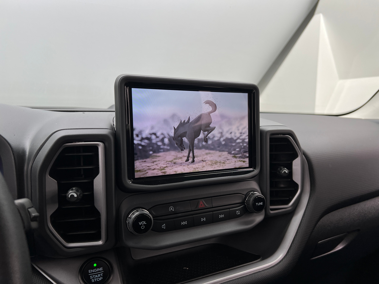 Thumbnail: 2021 Ford Bronco Sport - 4