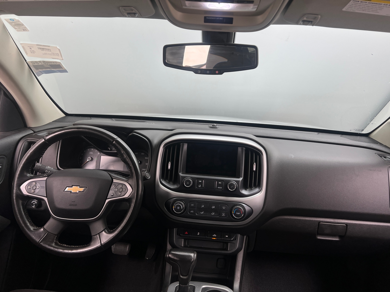Thumbnail: 2019 Chevrolet Colorado - 3