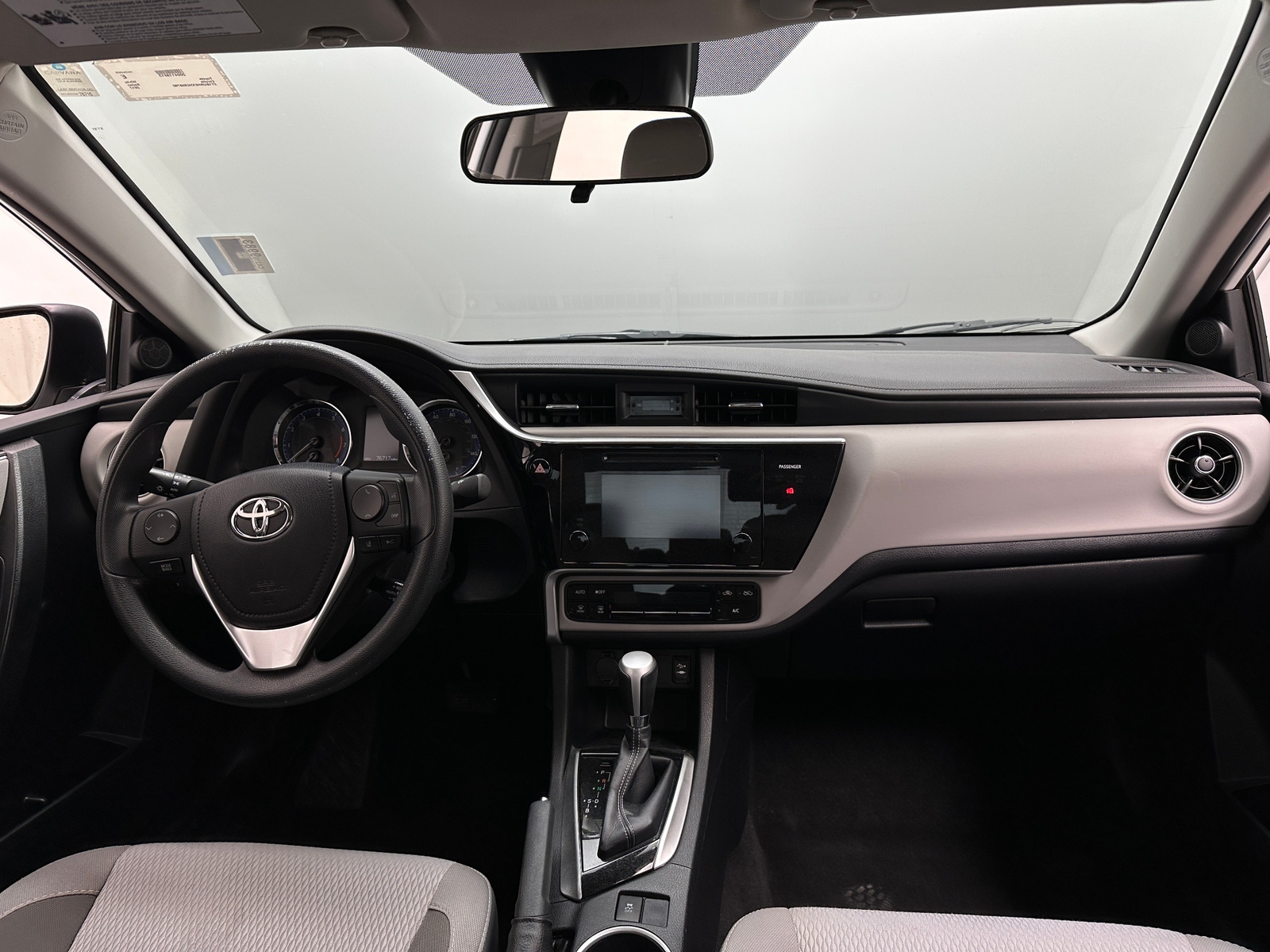Thumbnail: 2017 Toyota Corolla - 3