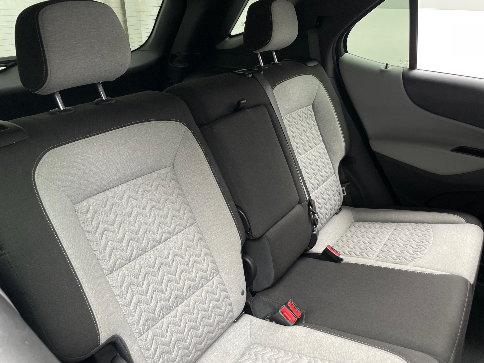 Thumbnail: 2023 Chevrolet Equinox - 6