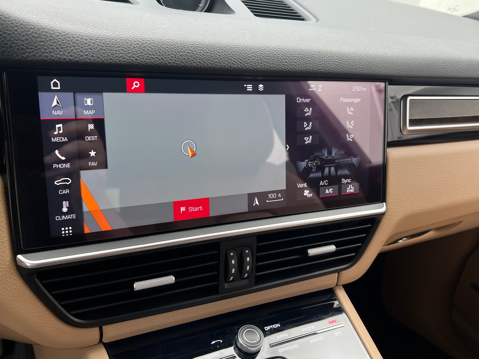 Thumbnail: 2019 Porsche Cayenne - 3