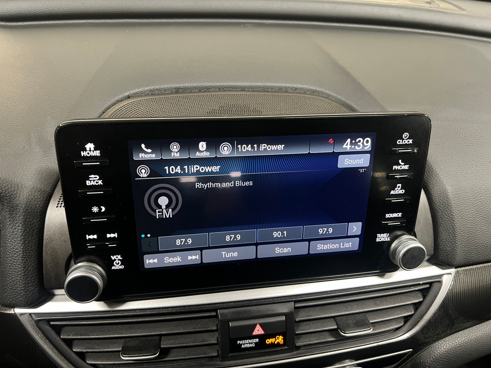 Thumbnail: 2019 Honda Accord - 4