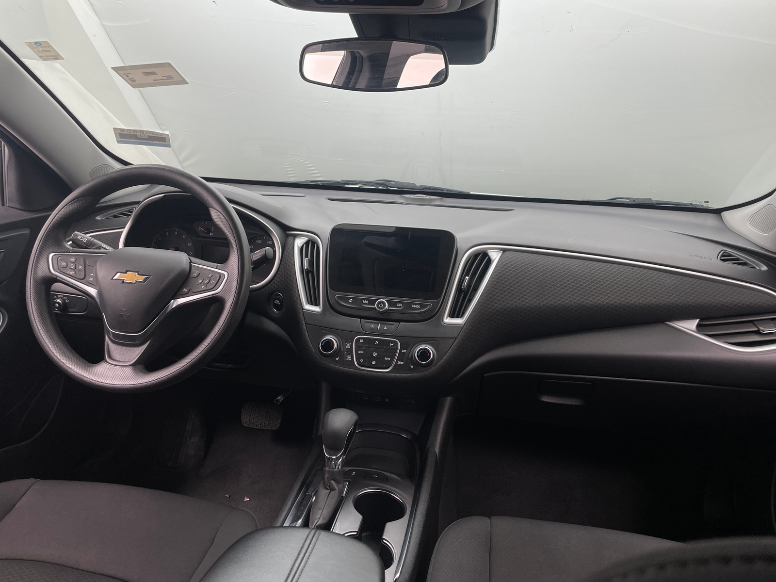 Thumbnail: 2024 Chevrolet Malibu - 3