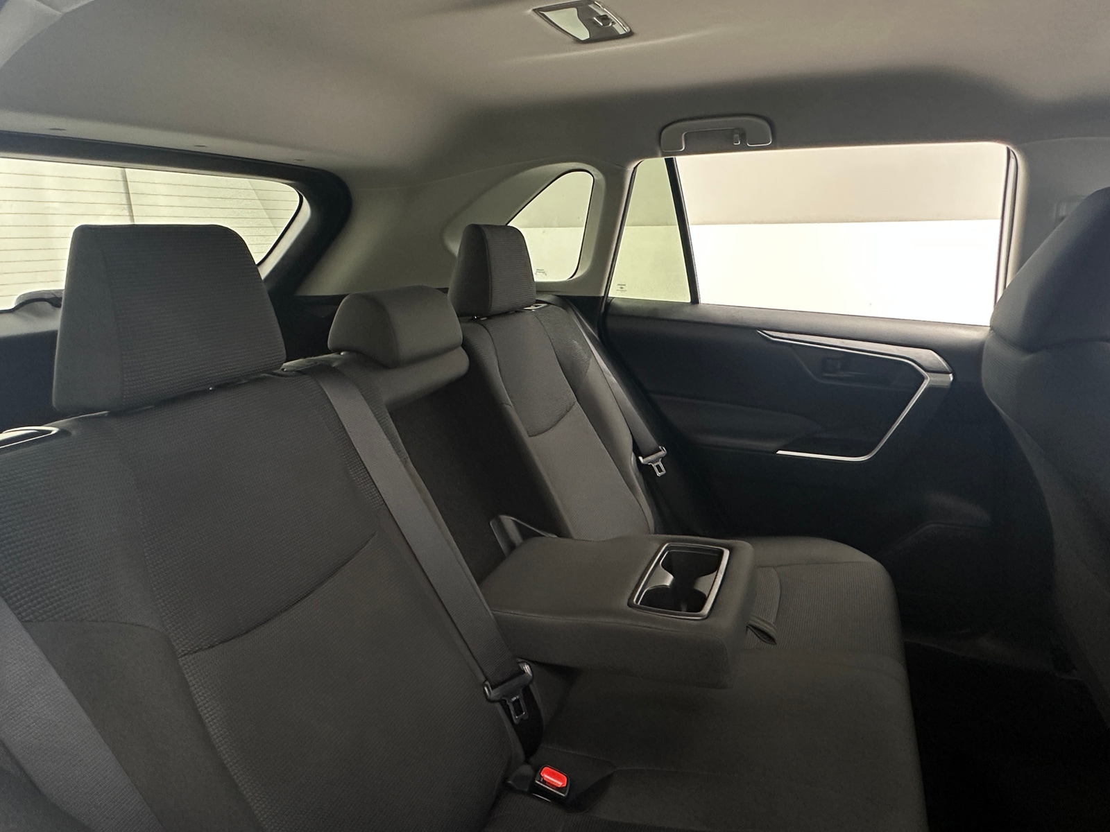 Thumbnail: 2021 Toyota RAV4 - 6
