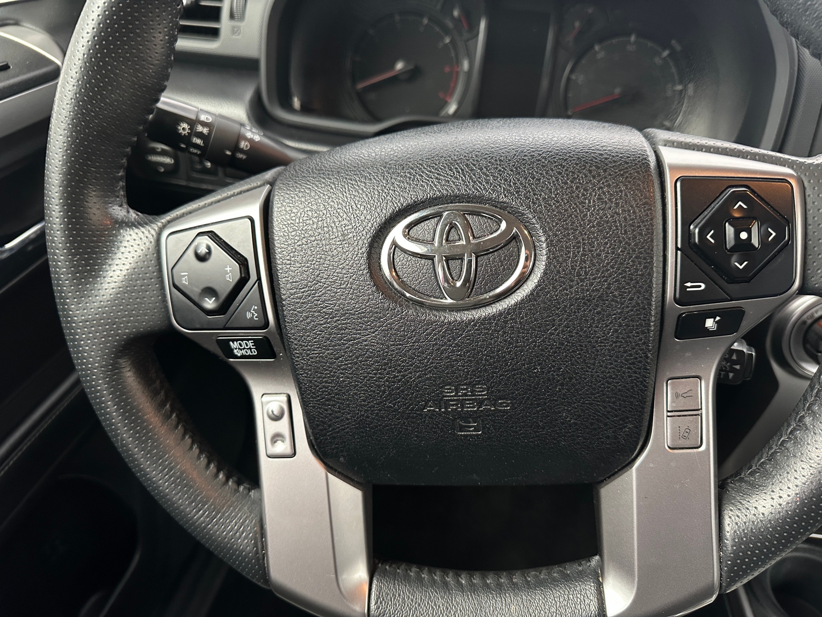 Thumbnail: 2021 Toyota 4Runner - 4