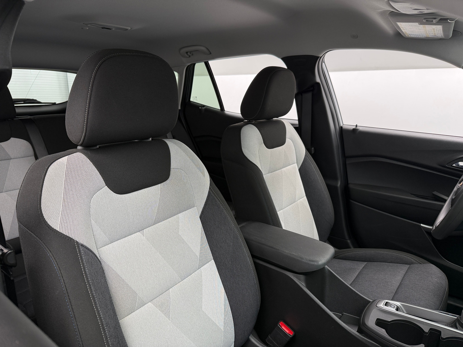 Thumbnail: 2024 Chevrolet Trax - 2