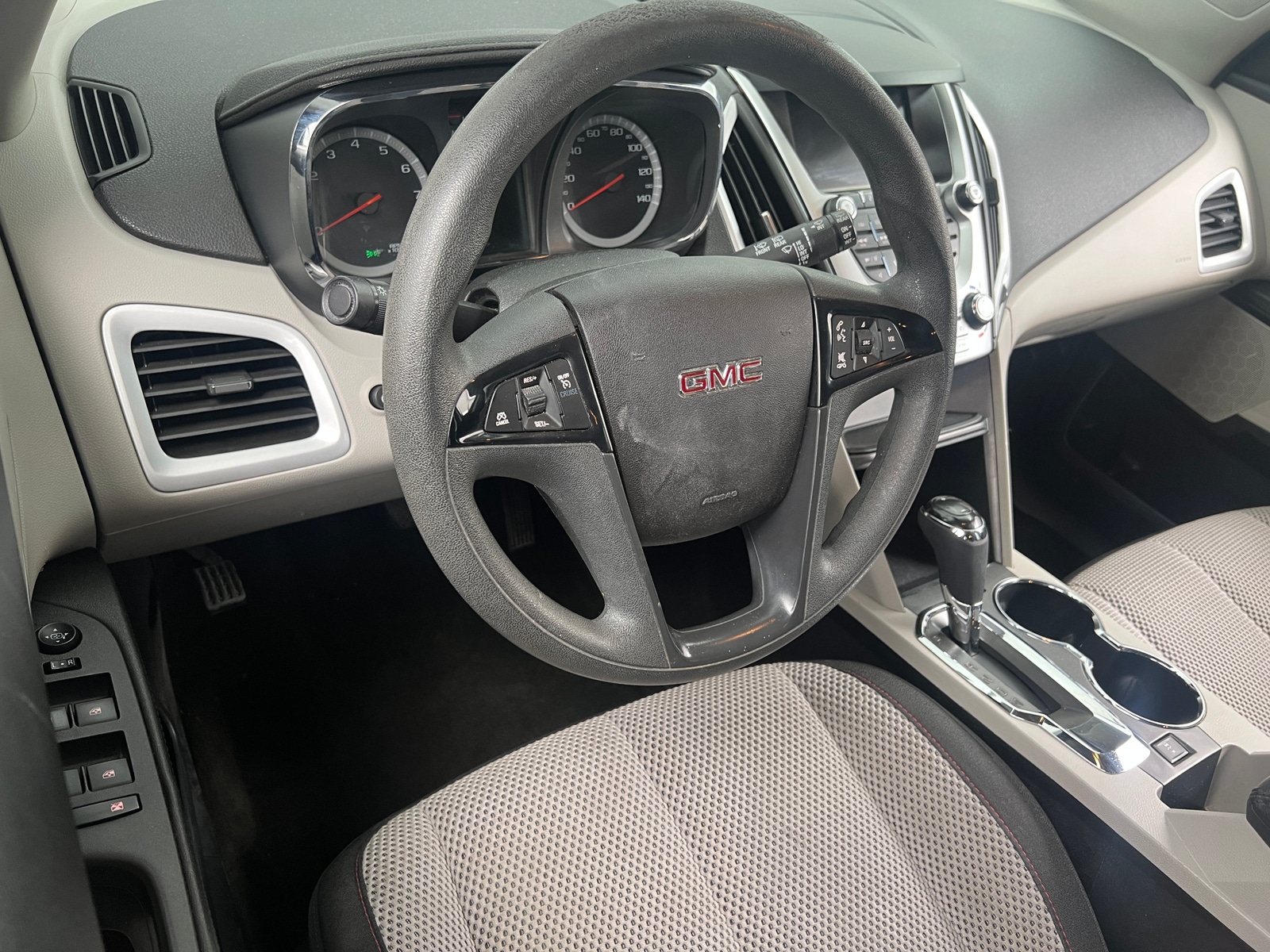 Thumbnail: 2017 GMC Terrain - 3