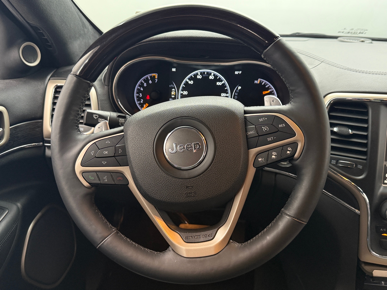 Thumbnail: 2014 Jeep Grand Cherokee - 4