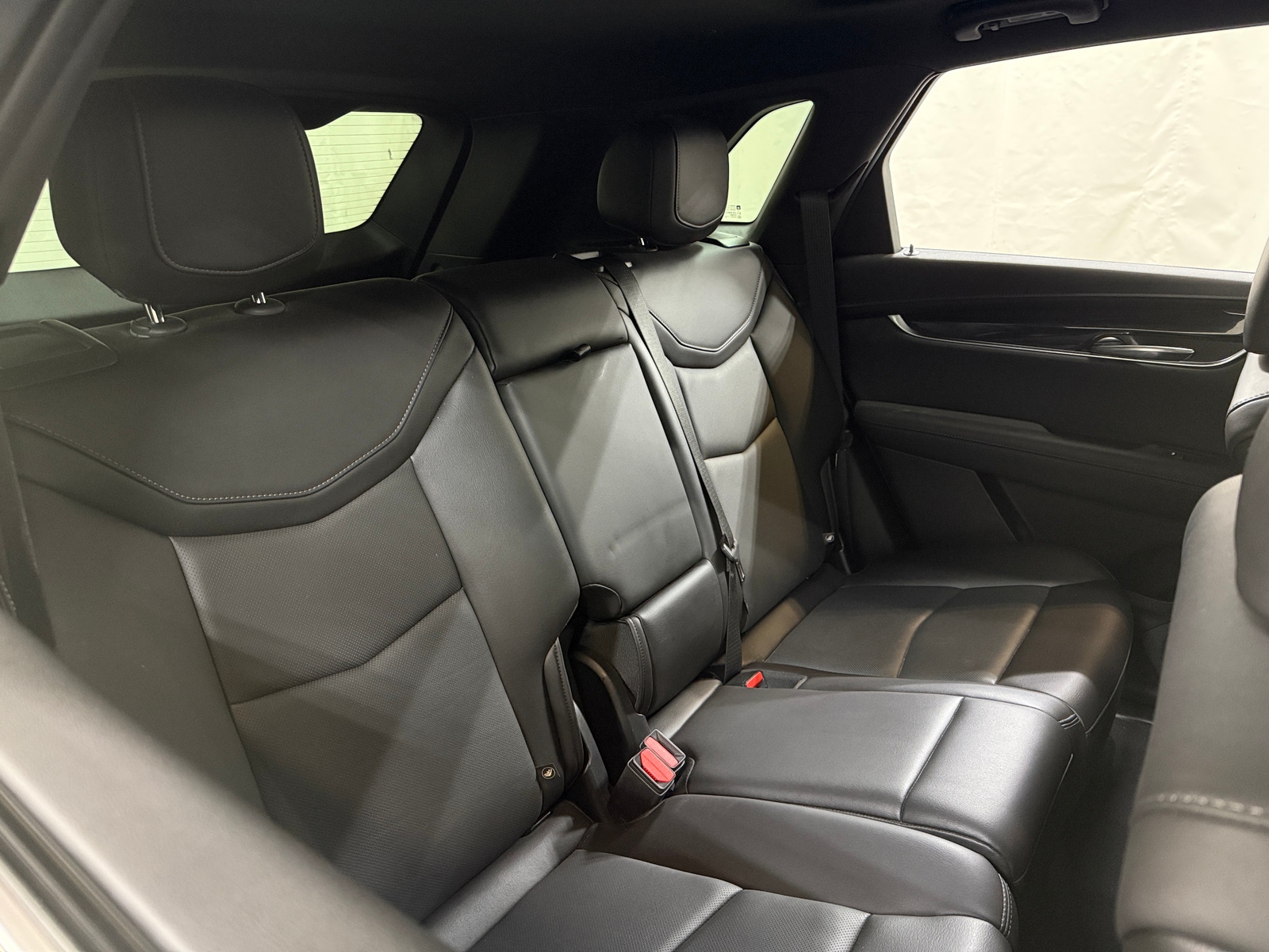 Thumbnail: 2022 Cadillac XT5 - 5