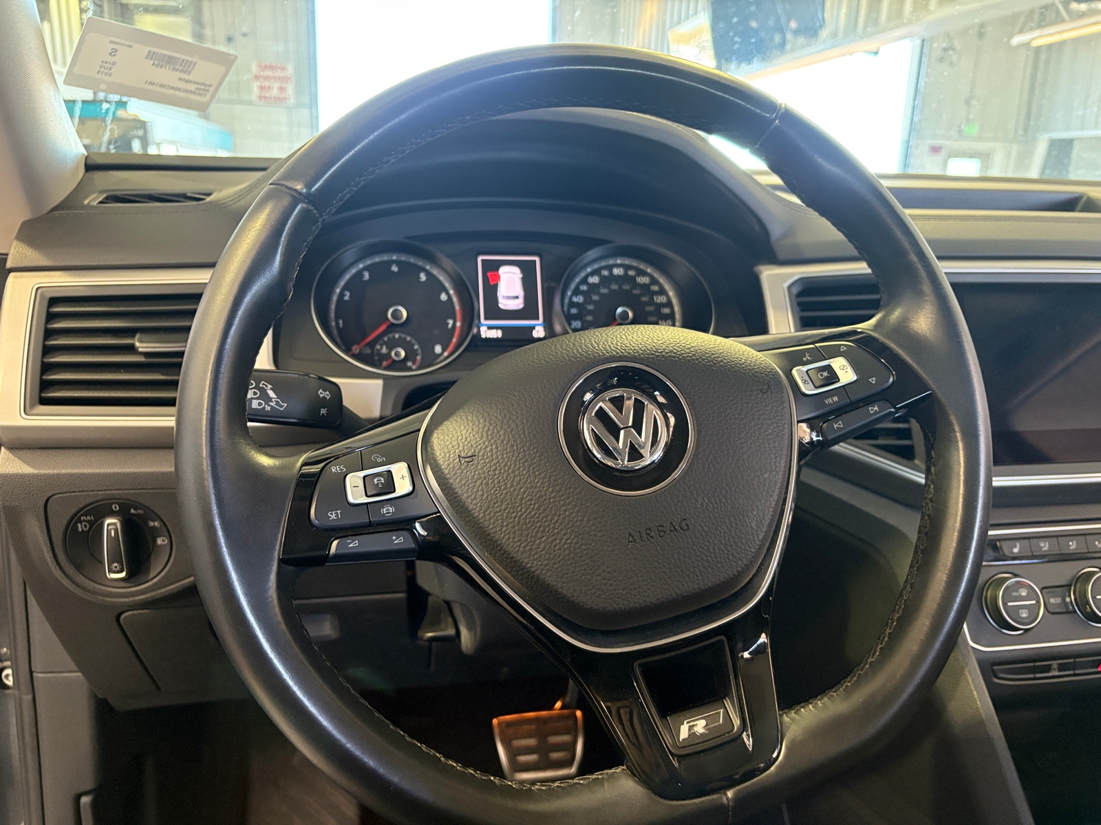 Thumbnail: 2019 Volkswagen Atlas - 4