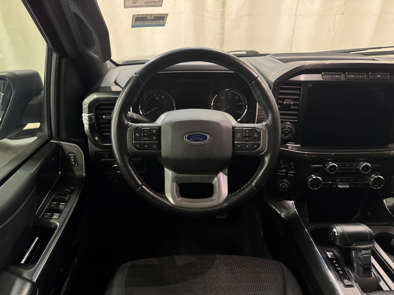 Thumbnail: 2021 Ford Econoline - 5