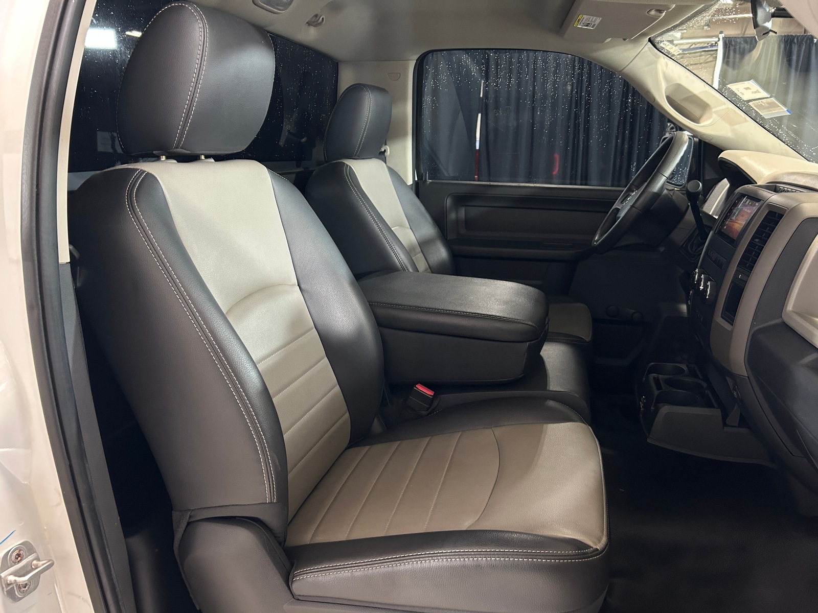 Thumbnail: 2011 RAM 1500 - 2