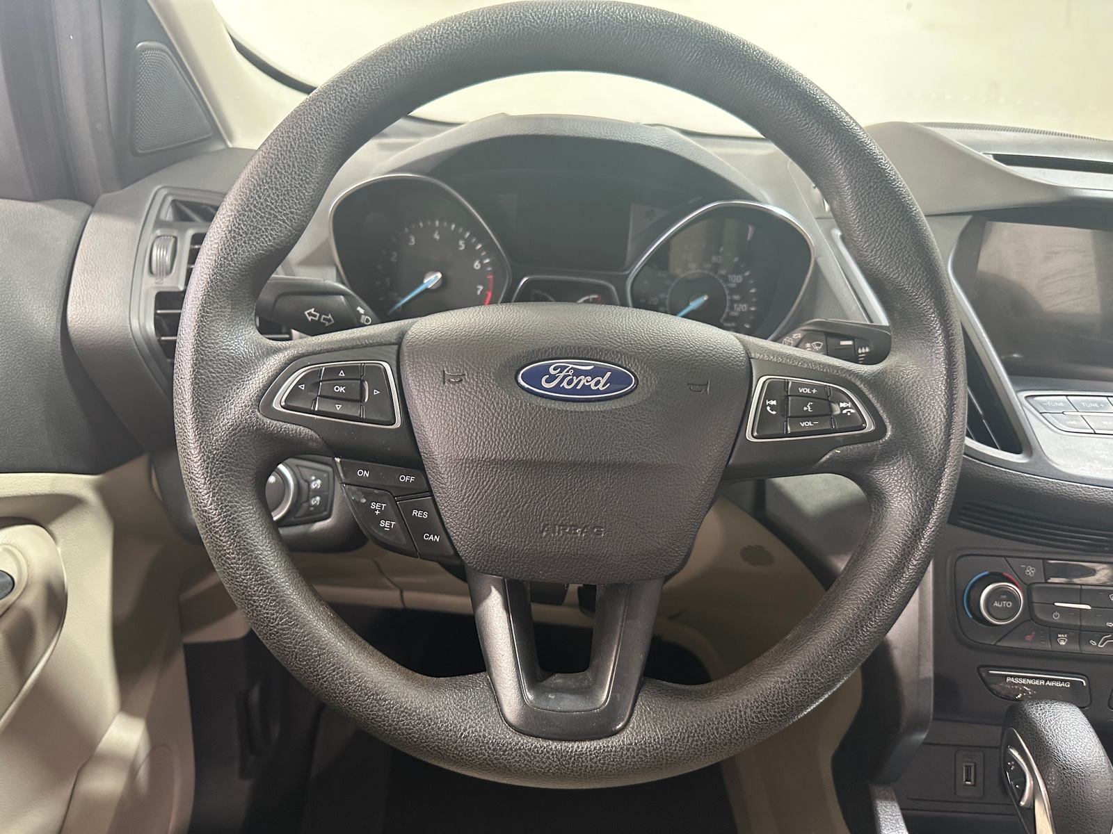 Thumbnail: 2018 Ford Escape - 5