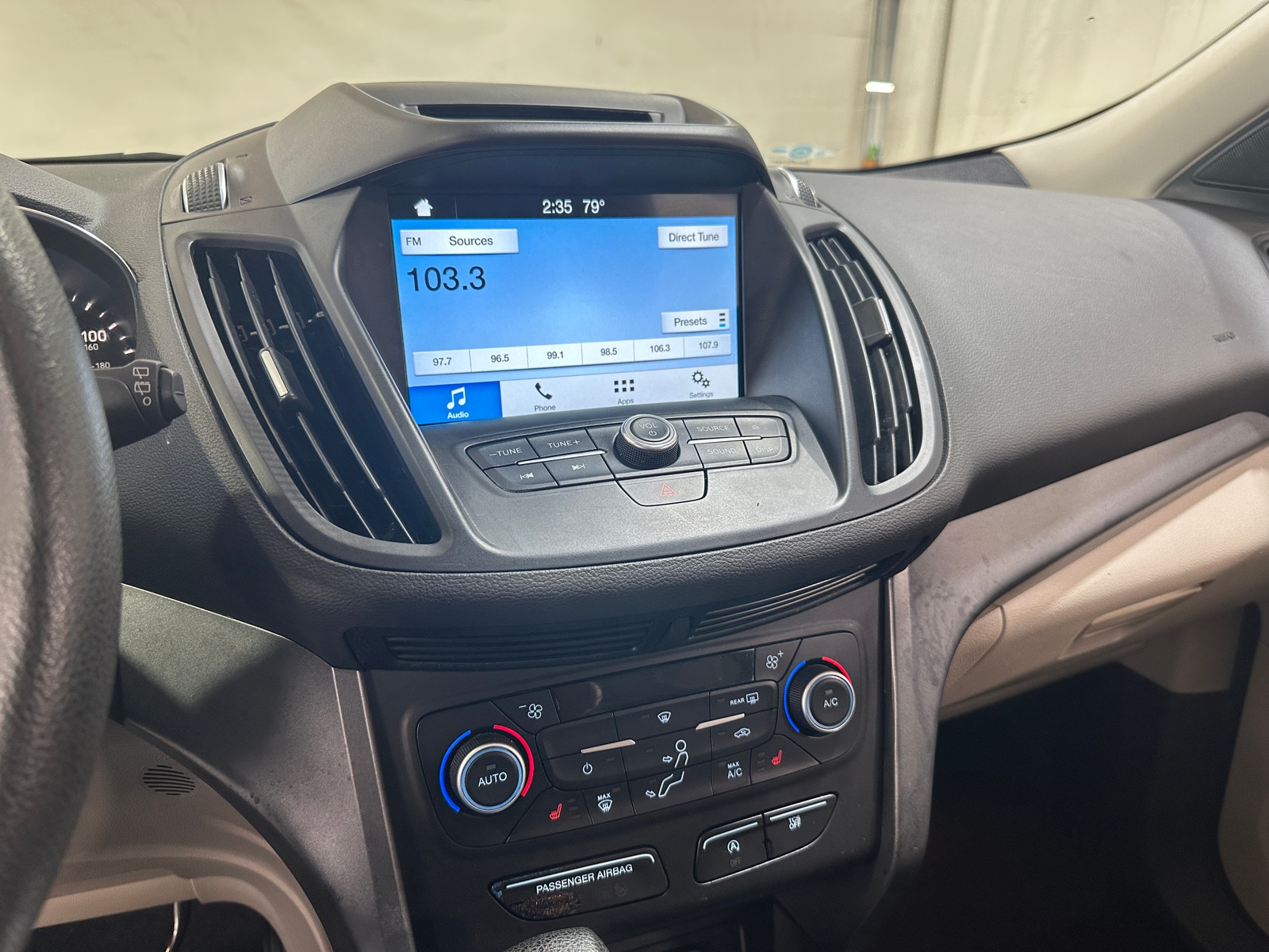 Thumbnail: 2018 Ford Escape - 4