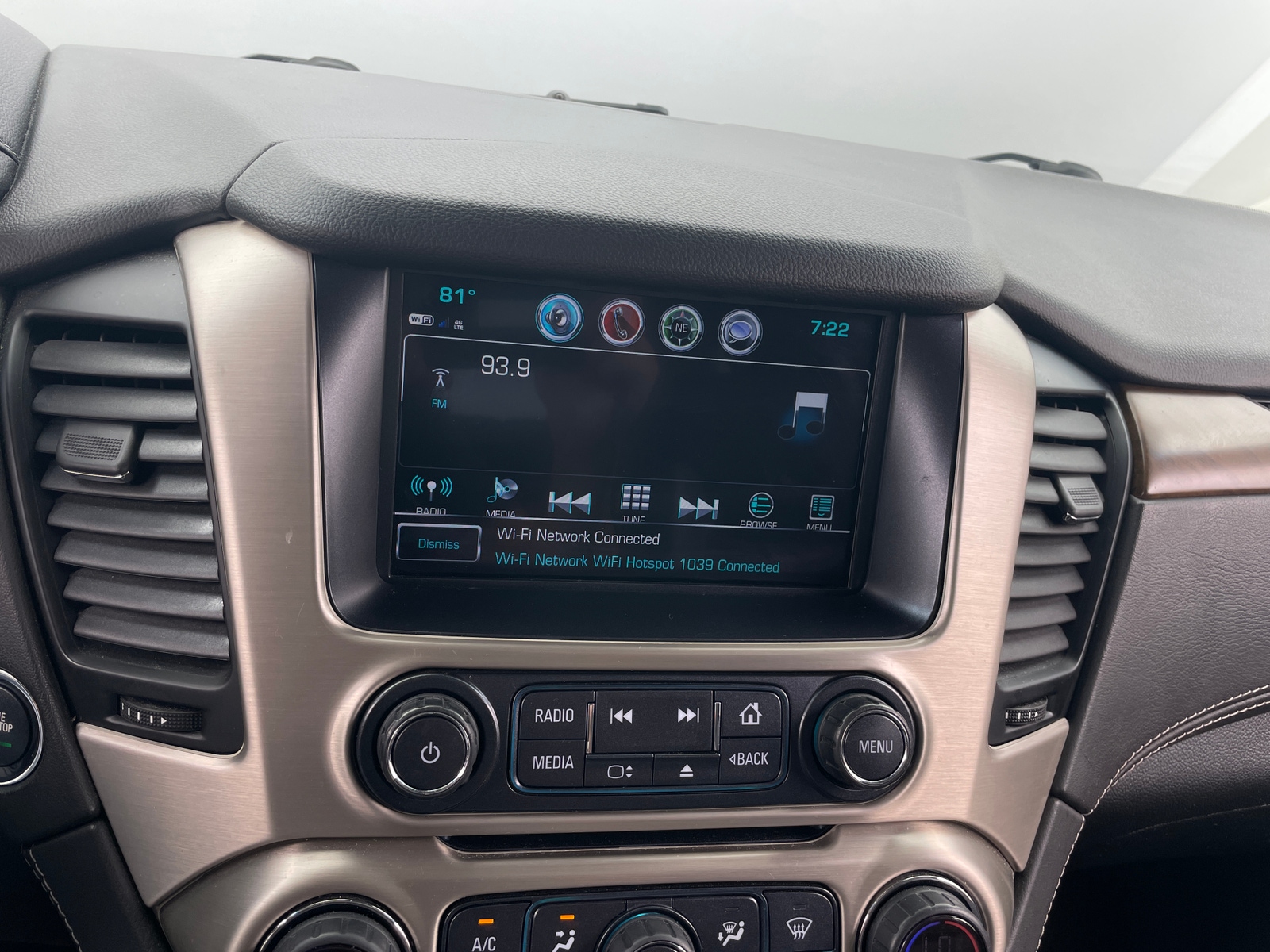 Thumbnail: 2020 GMC Yukon - 3