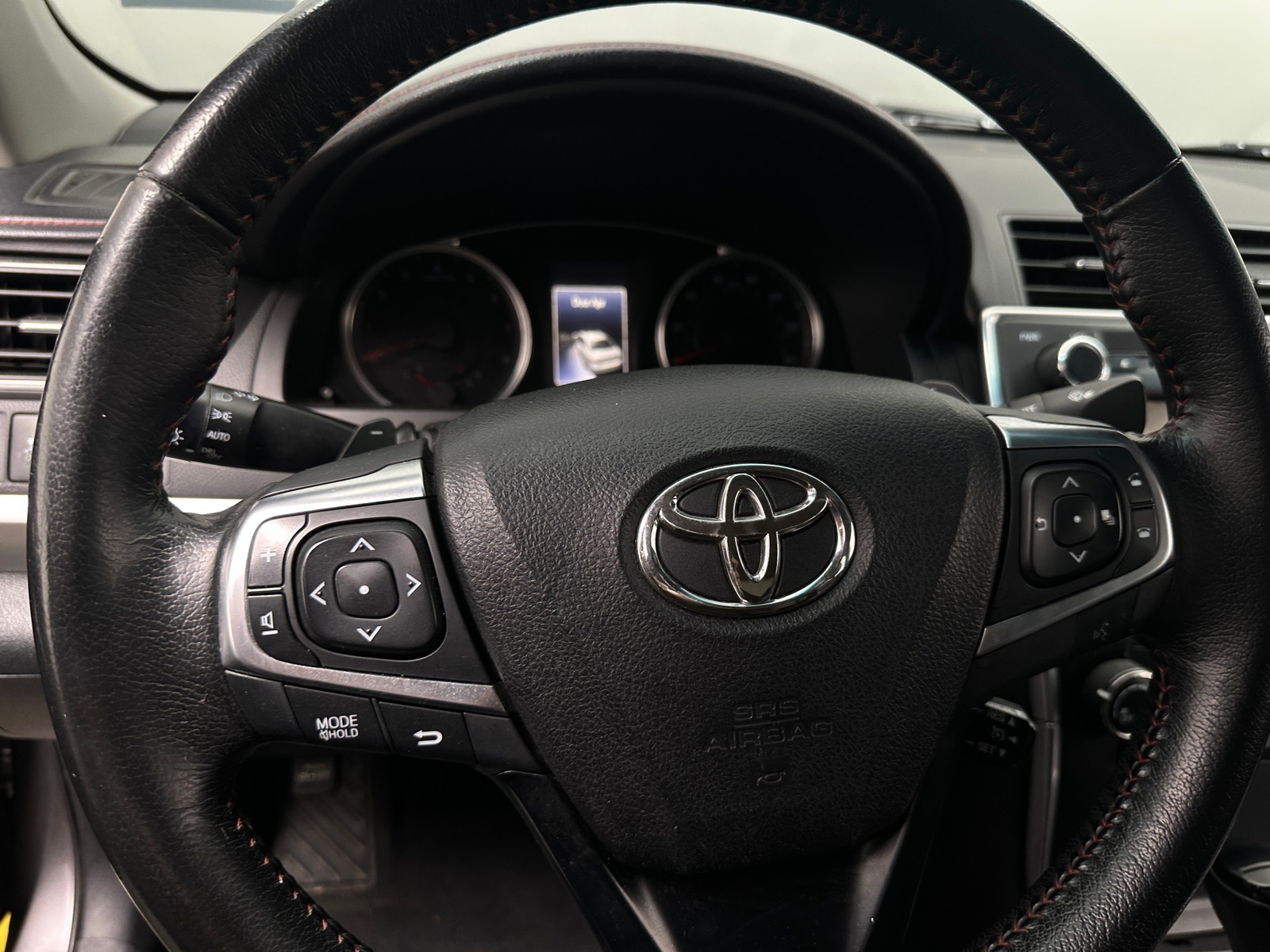 Thumbnail: 2016 Toyota Camry - 5