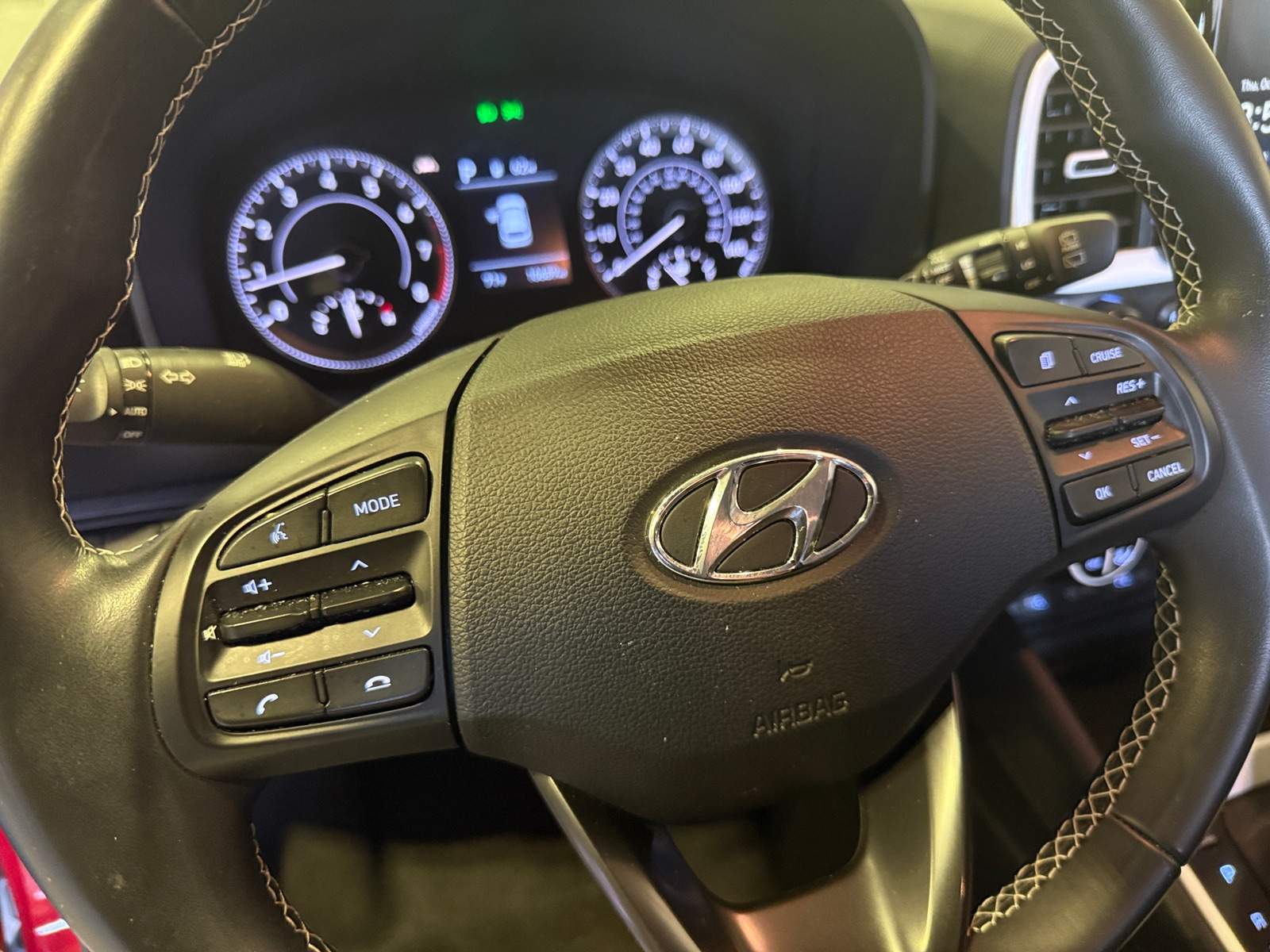 Thumbnail: 2022 Hyundai Venue - 4
