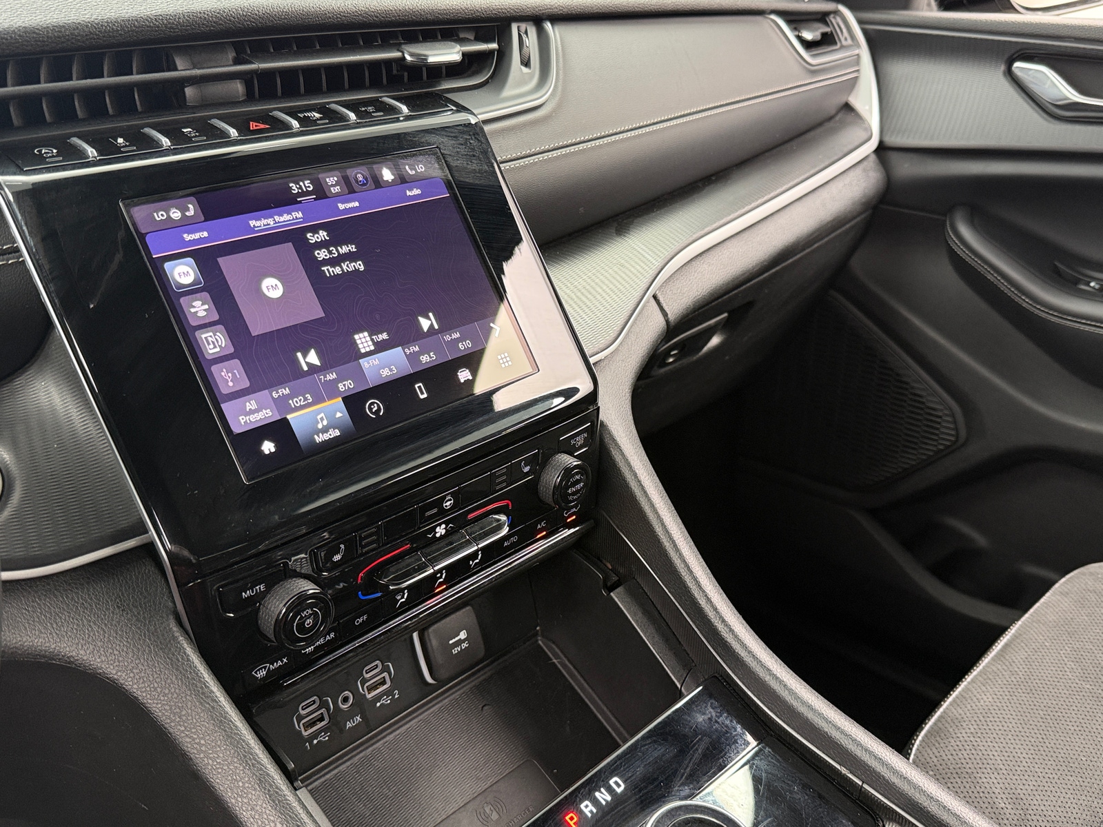 Thumbnail: 2024 Jeep Grand Cherokee - 3