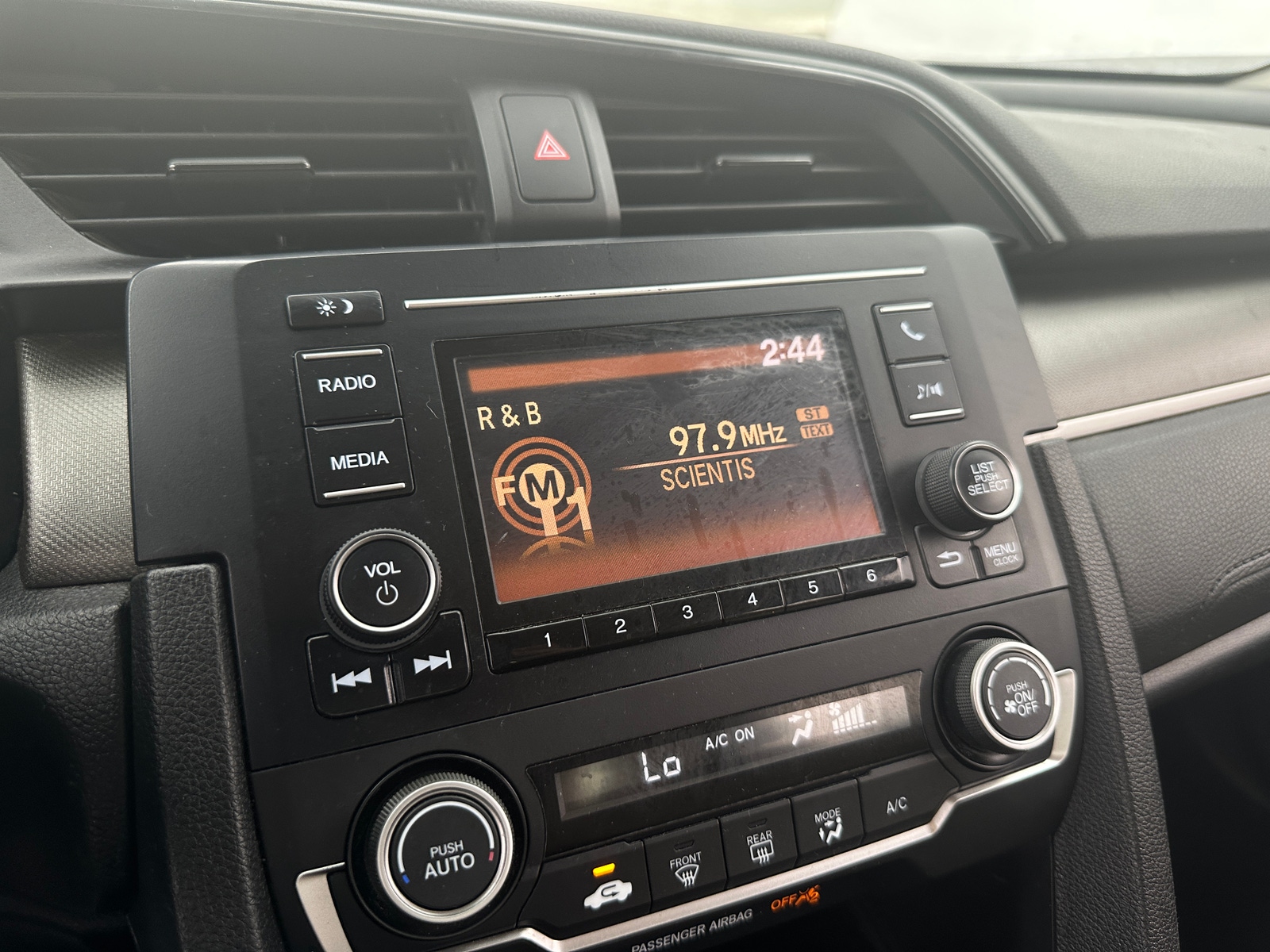 Thumbnail: 2019 Honda Civic - 4