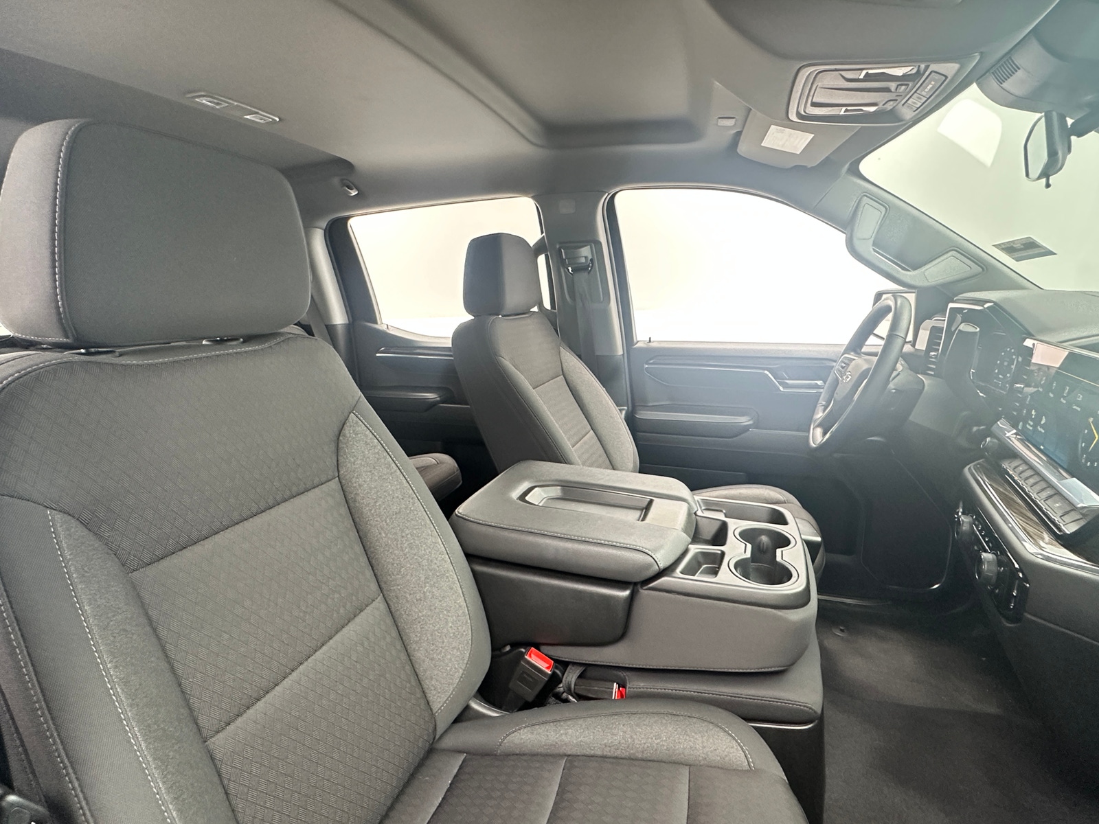 Thumbnail: 2024 Chevrolet Silverado 1500 - 2