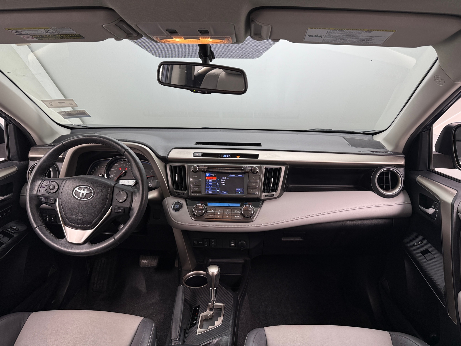 Thumbnail: 2013 Toyota RAV4 - 3