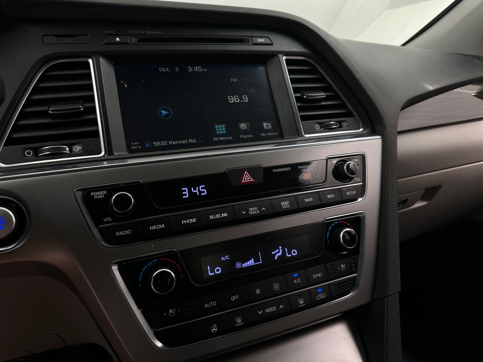 Thumbnail: 2016 Hyundai Sonata - 3