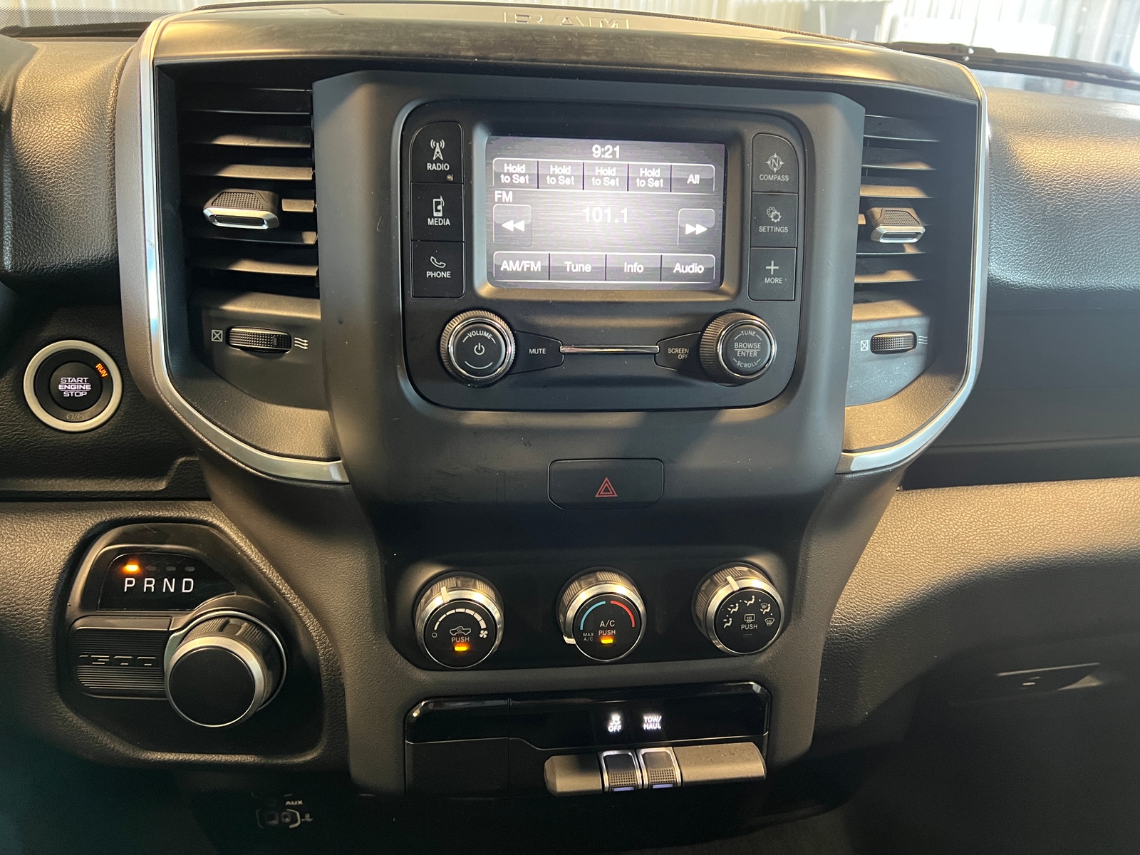 Thumbnail: 2022 RAM 1500 - 4