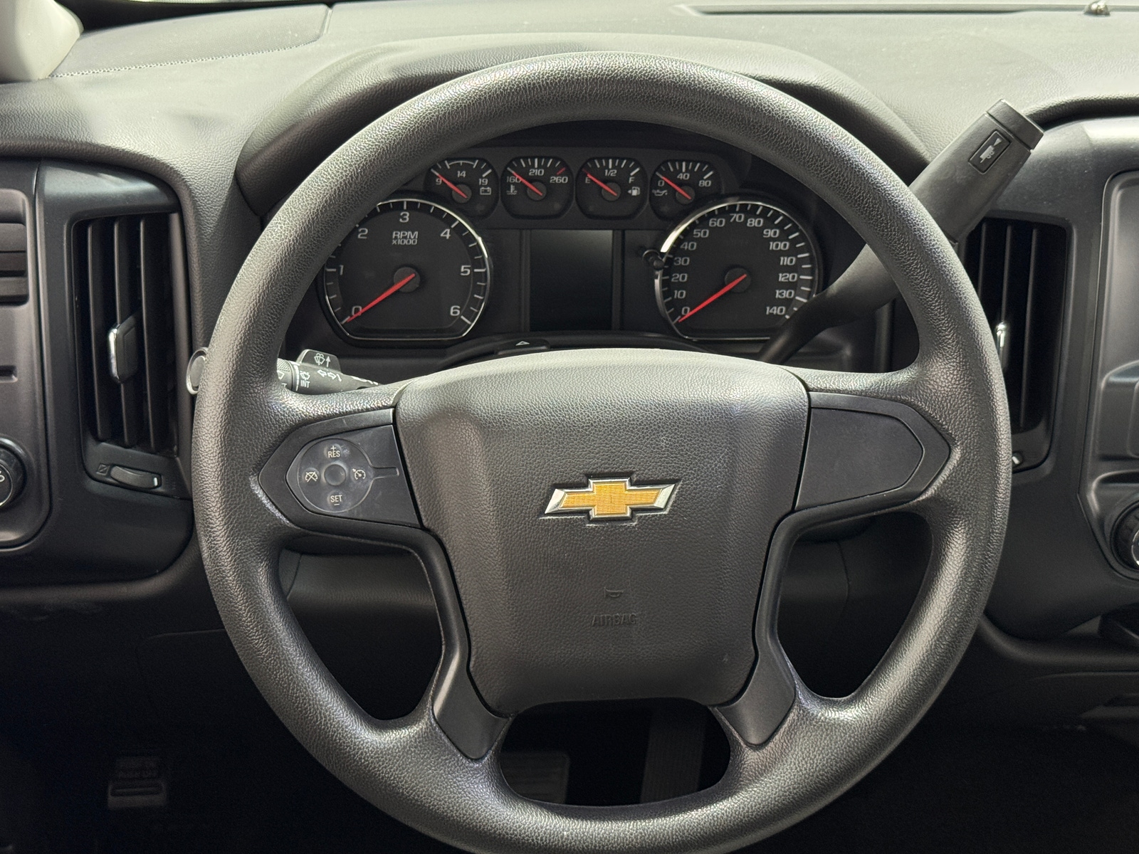Thumbnail: 2017 Chevrolet Silverado 1500 - 5