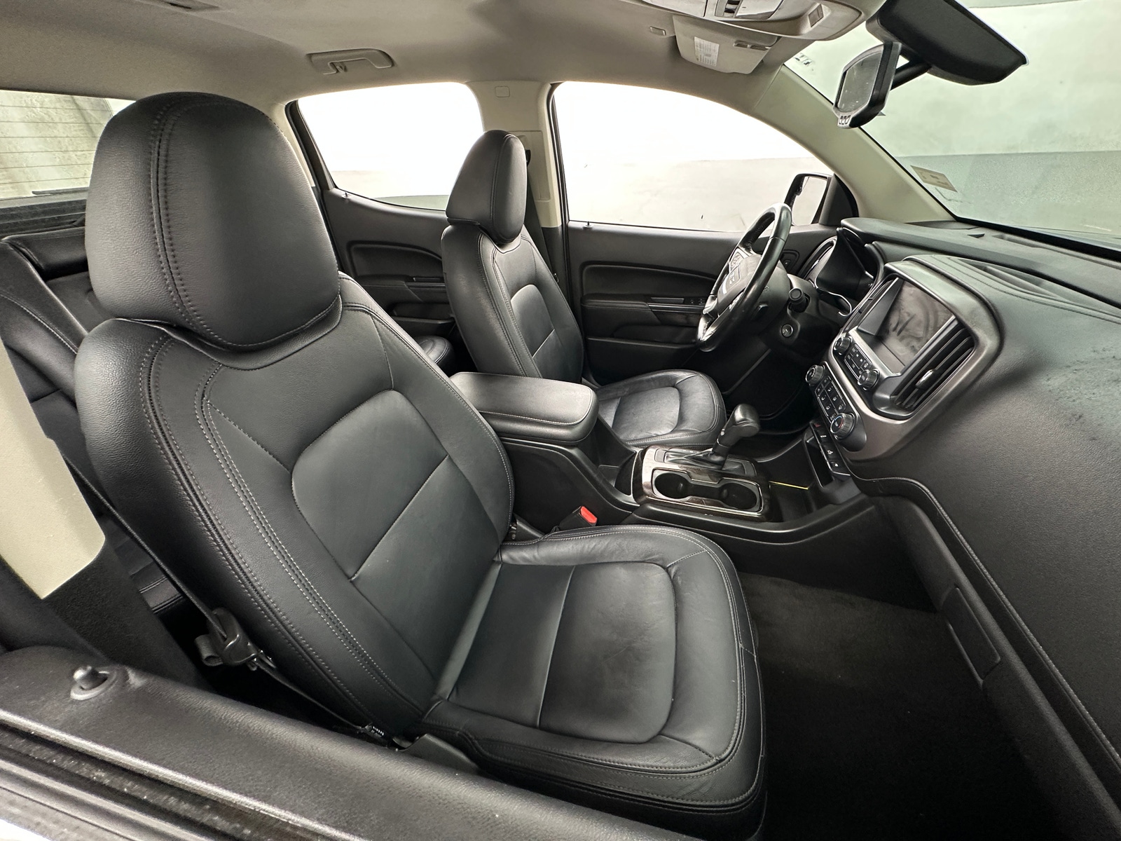 Thumbnail: 2018 GMC Canyon - 2