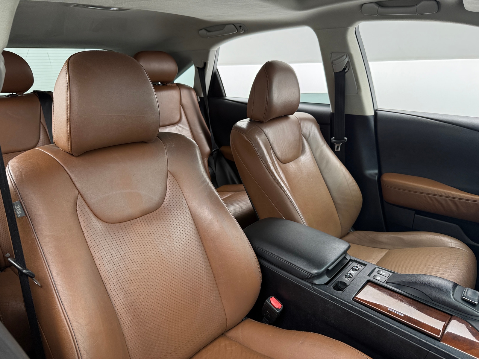 Thumbnail: 2015 Lexus RX - 2