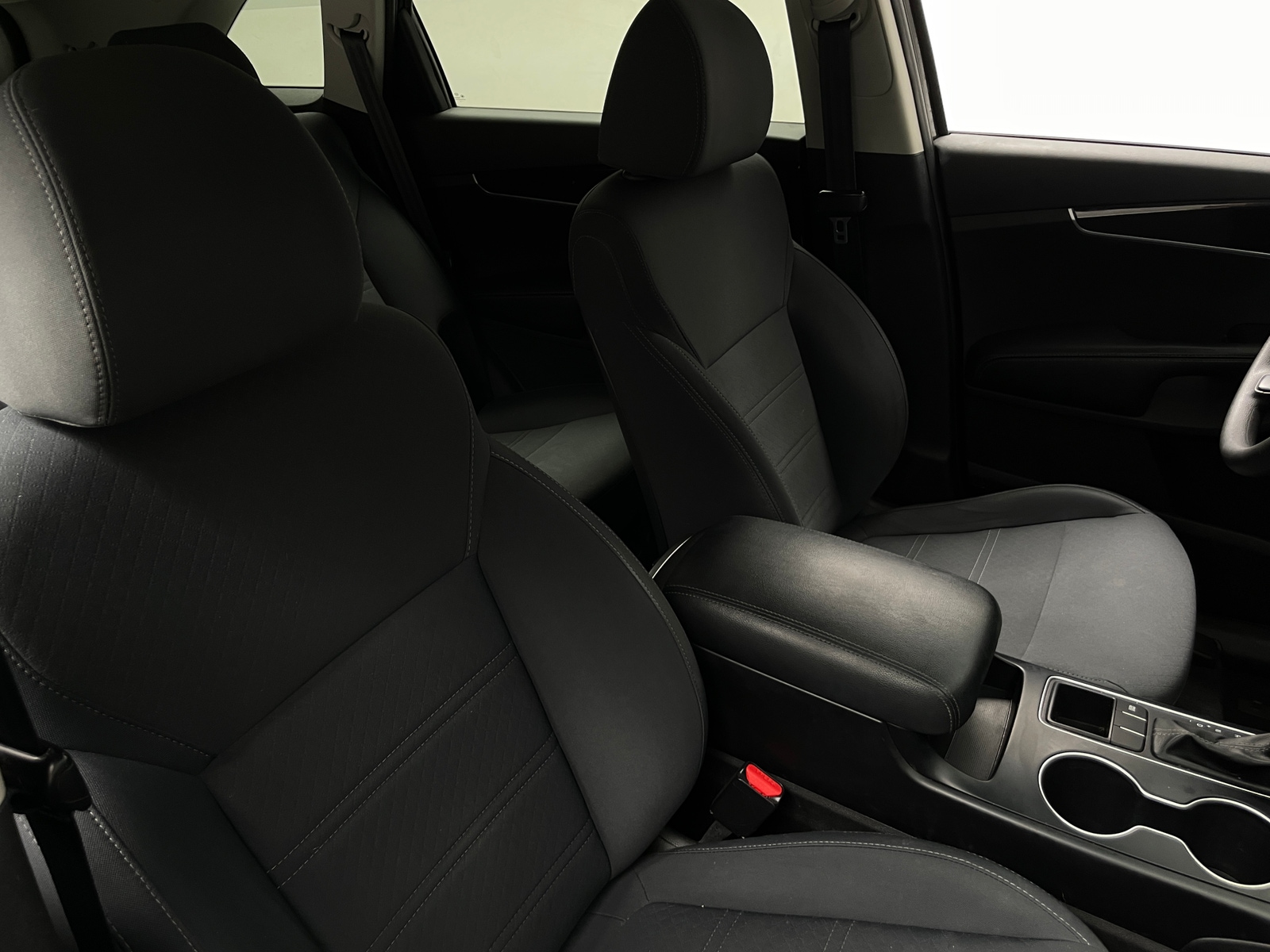 Thumbnail: 2019 Kia Sorento - 2