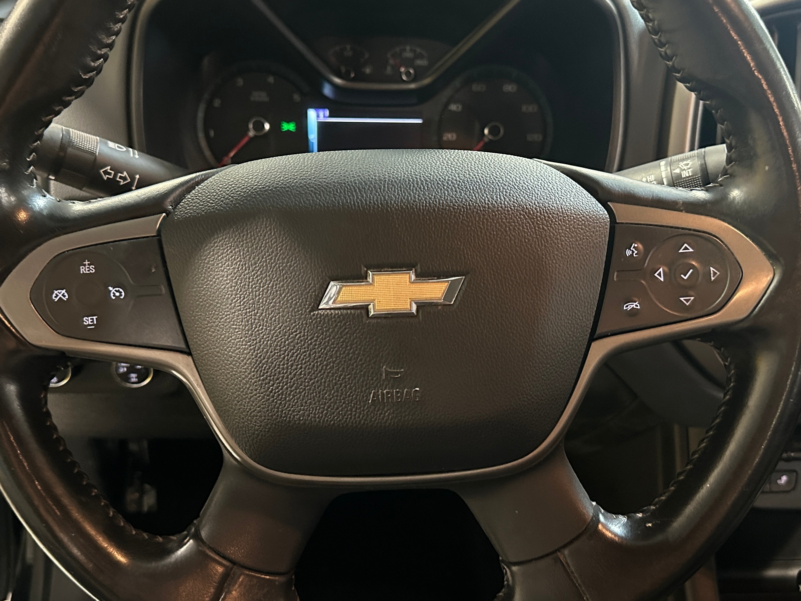 Thumbnail: 2016 Chevrolet Colorado - 4