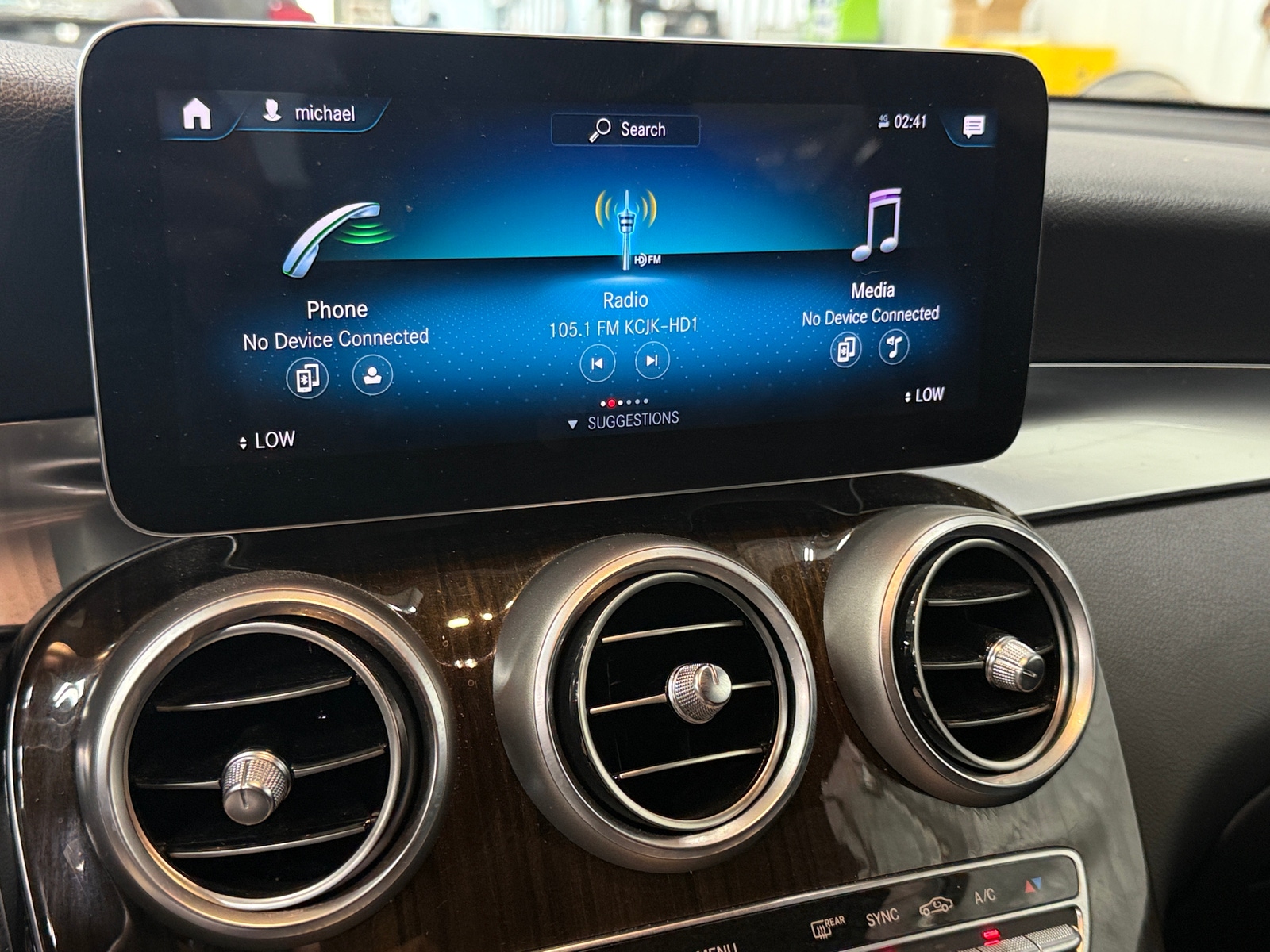 Thumbnail: 2020 Mercedes-Benz GLC - 3