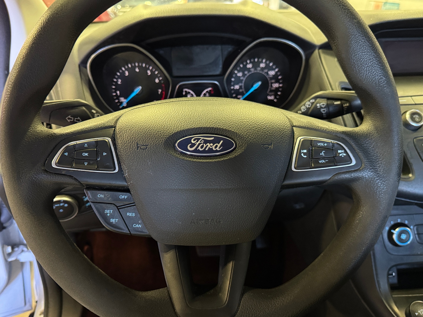 Thumbnail: 2018 Ford Focus - 5